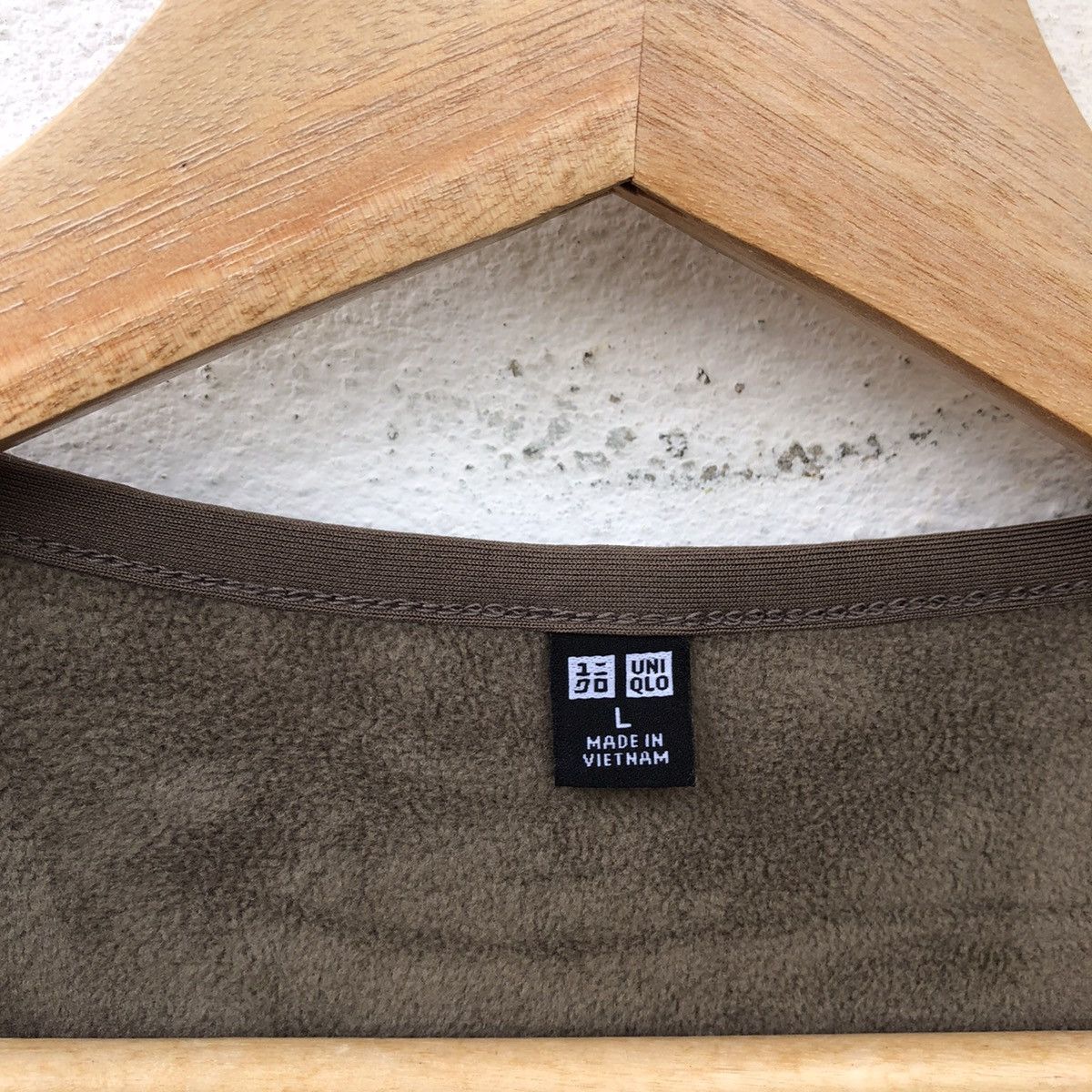 Japanese Brand FLEECE JACKET UNIQLO MILITARY COLLECTIONS DESIGN Size US L / EU 52-54 / 3 - 8 Thumbnail