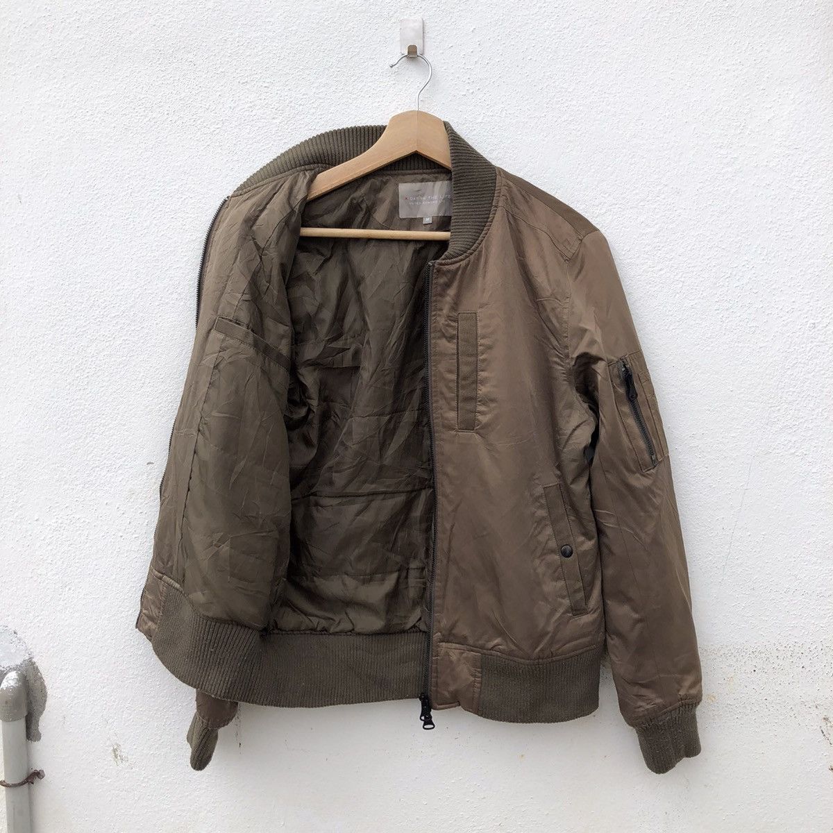 Japanese Brand MILITARY DESIGN UNITED ARROW THINSULATE BOMBER JACKET Size US M / EU 48-50 / 2 - 10 Thumbnail