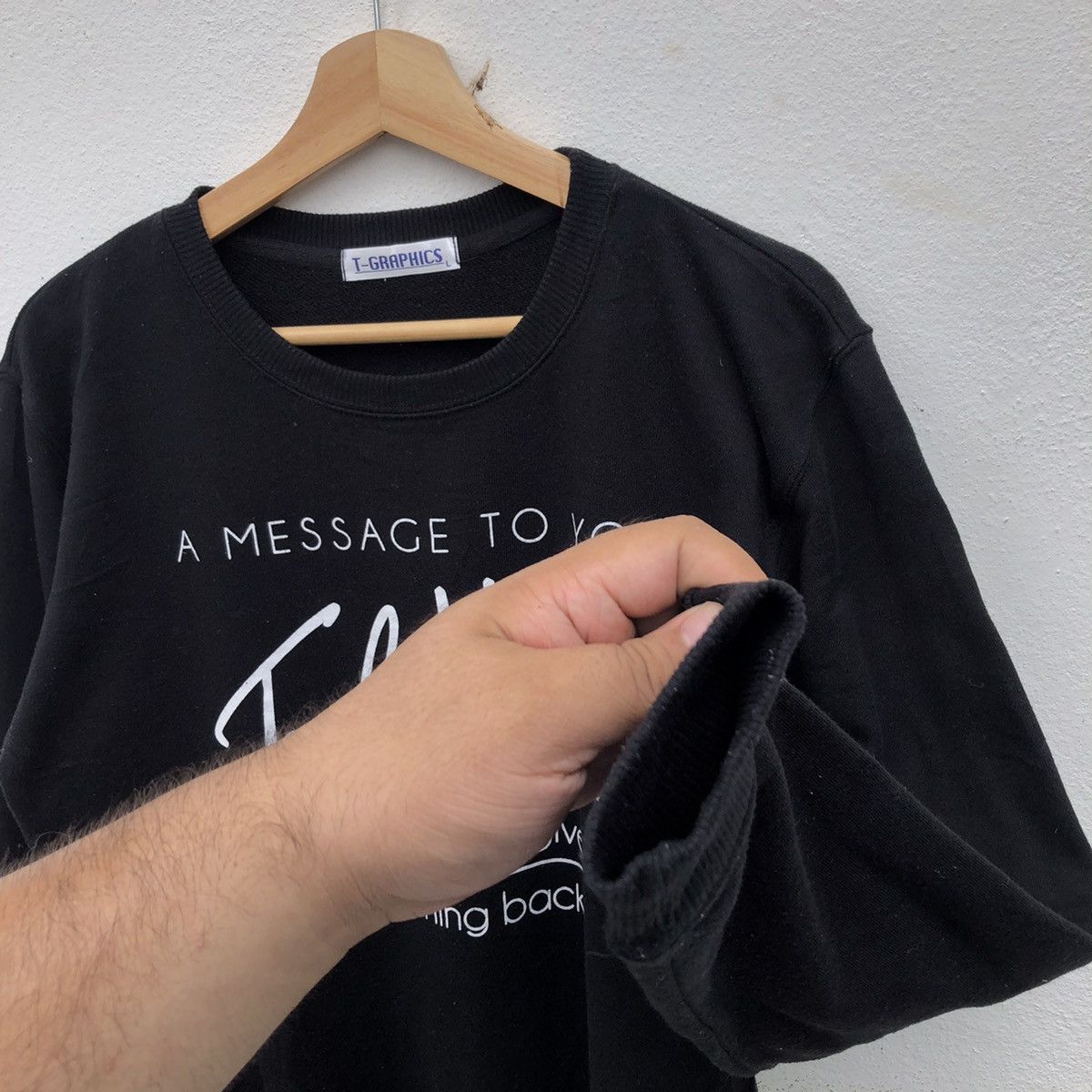 Japanese Brand ULTIMATE BLACK SWEATSHIRT MOTIVATED BIG LOGO Size US L / EU 52-54 / 3 - 4 Thumbnail