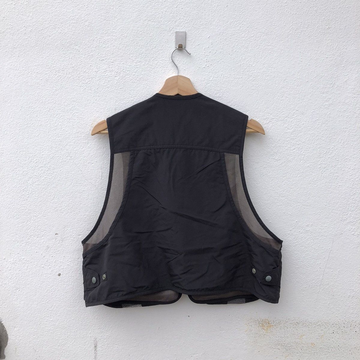 Japanese Brand GREATBANFF FOR THE REAL FISHING TANK TOP MULTI POCKET DAIWA Size US M / EU 48-50 / 2 - 9 Thumbnail