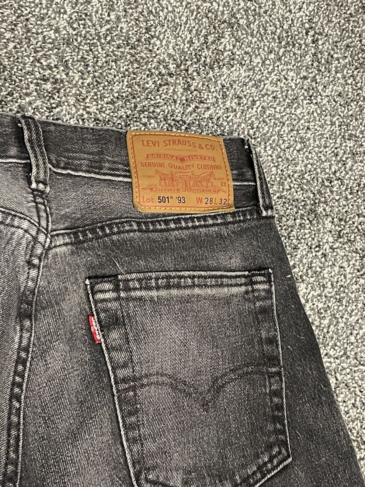 Levi's × Vintage Big E Faded Levis Premium 501 ‘93 28 x 32 Size US 28 / EU 44 - 6 Thumbnail
