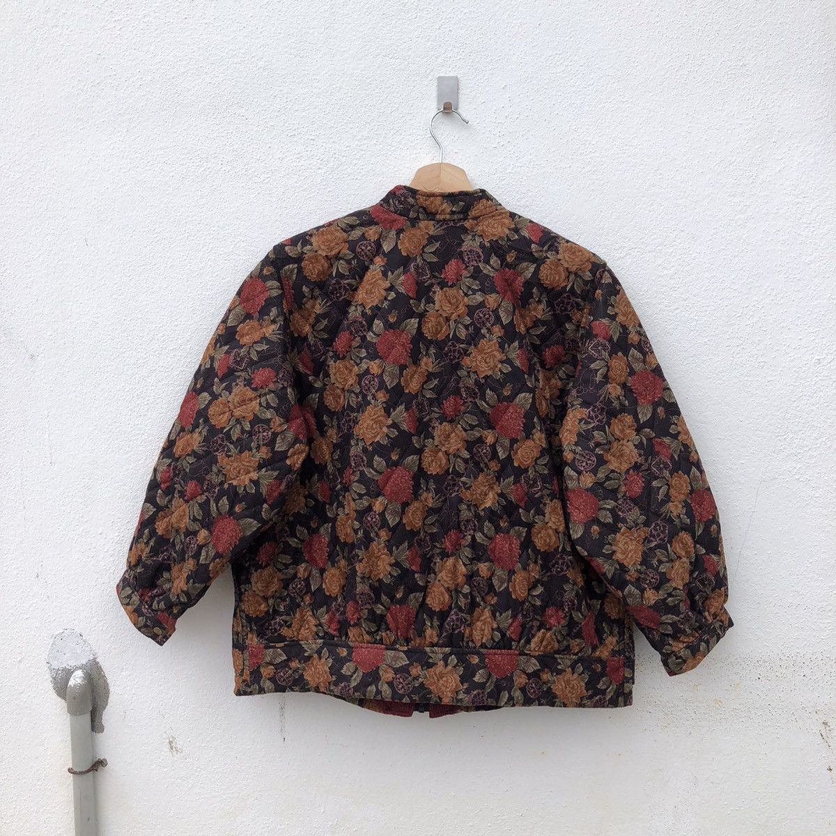 Japanese Brand VINTAGE ZIPPER JACKET FLORALFLOWER FULL PRINT BOMBER JACKET Size US M / EU 48-50 / 2 - 6 Thumbnail