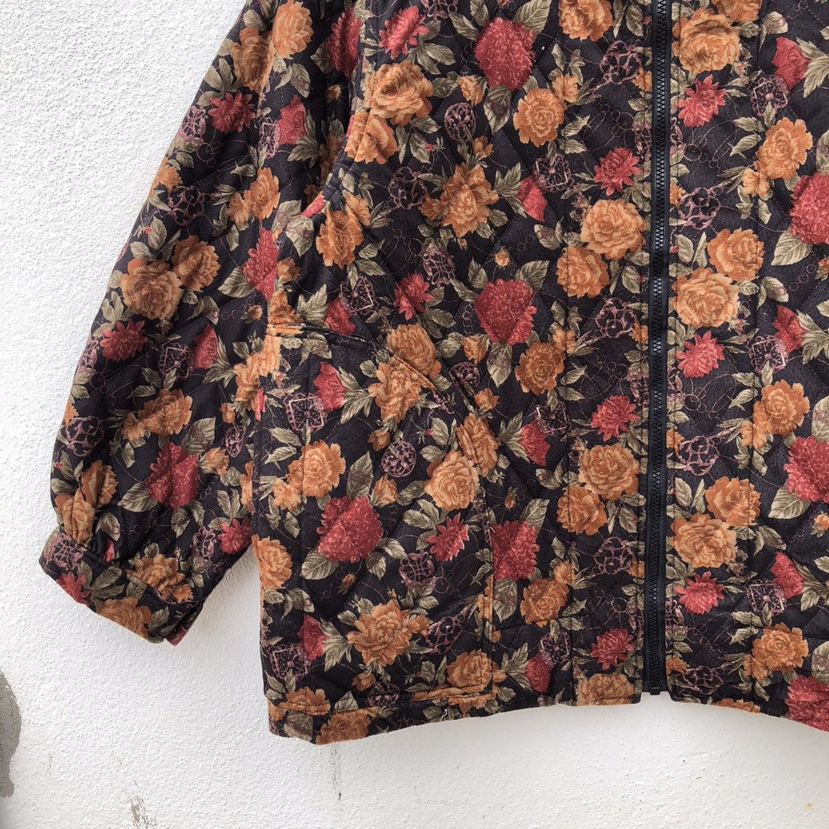 Japanese Brand VINTAGE ZIPPER JACKET FLORALFLOWER FULL PRINT BOMBER JACKET Size US M / EU 48-50 / 2 - 4 Thumbnail