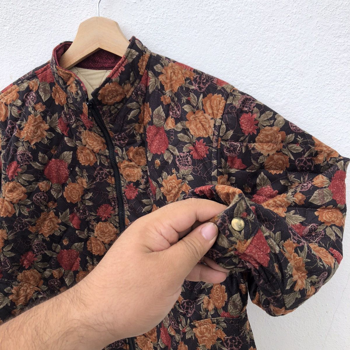 Japanese Brand VINTAGE ZIPPER JACKET FLORALFLOWER FULL PRINT BOMBER JACKET Size US M / EU 48-50 / 2 - 5 Thumbnail