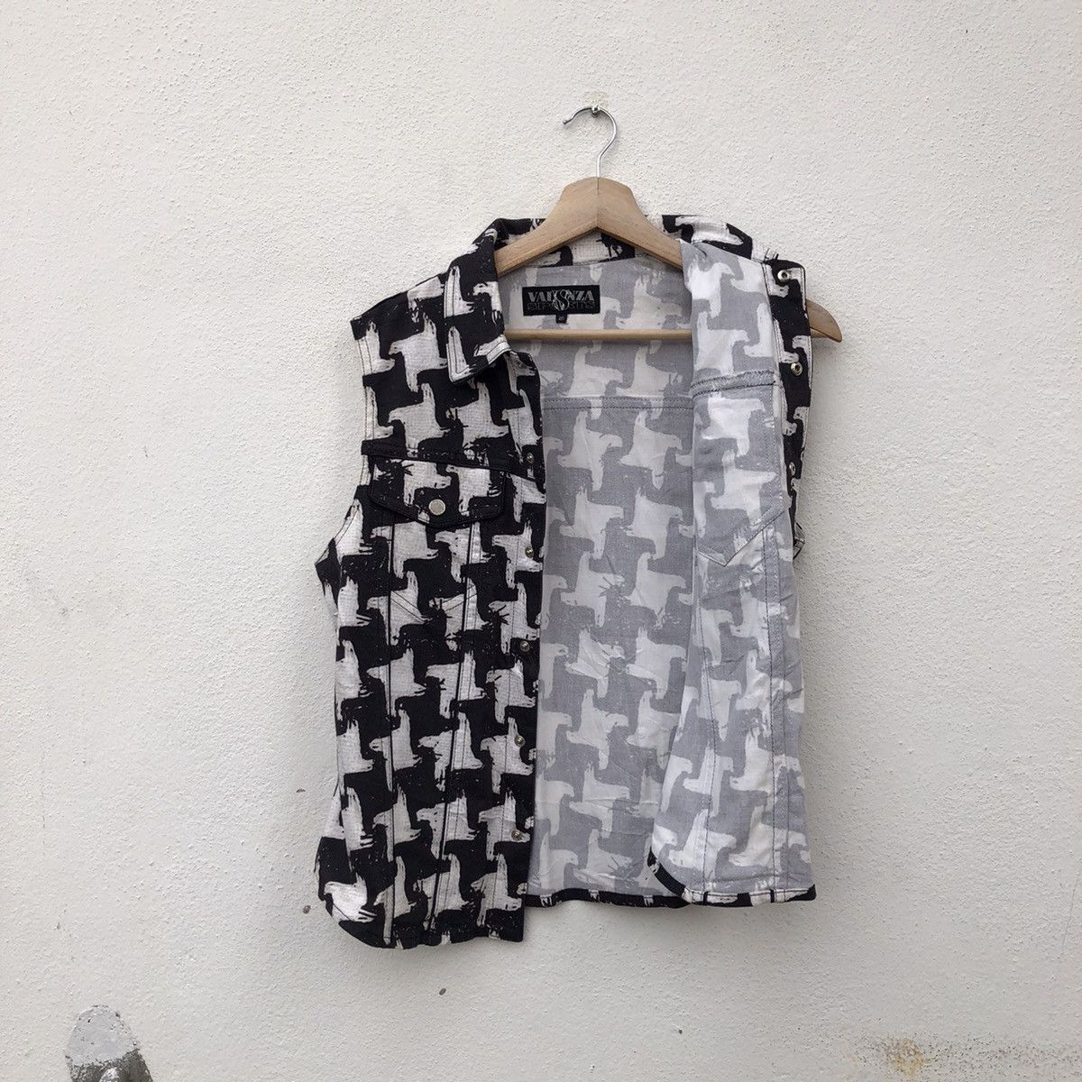 Japanese Brand VALNZA SPORT VEST STREET FASHION DESIGN MADE IN JAPAN Size US M / EU 48-50 / 2 - 8 Thumbnail