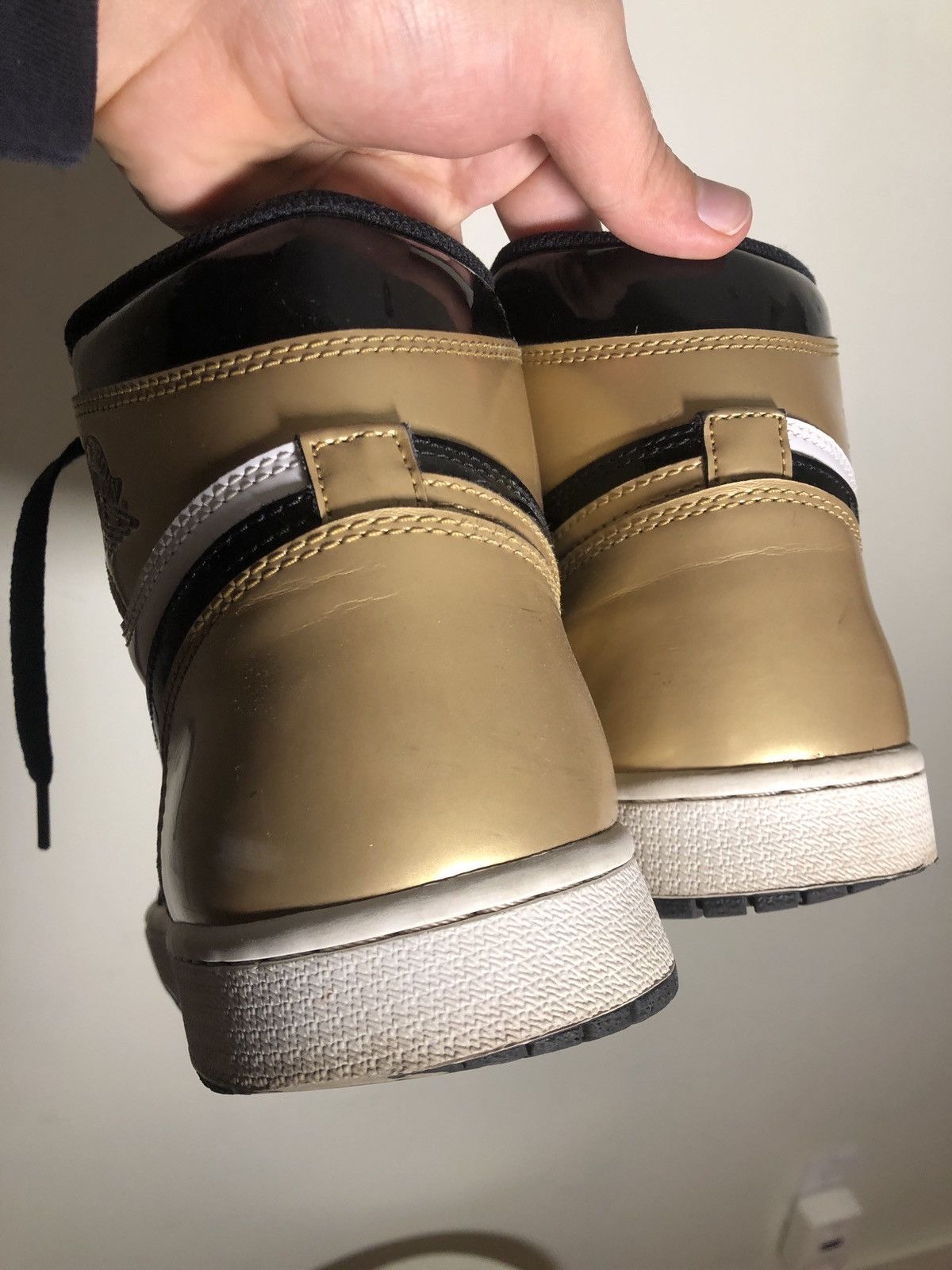 Jordan Brand × Nike Nike/Air Jordan 1 Retro High OG NRG - Gold Toe Size US 10 / EU 43 - 5 Thumbnail