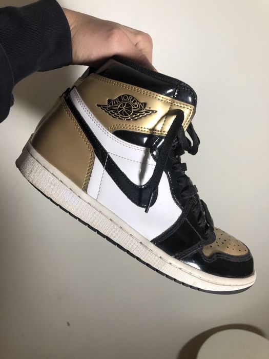 Air jordan 1 retro high og nrg hot sale gold toe