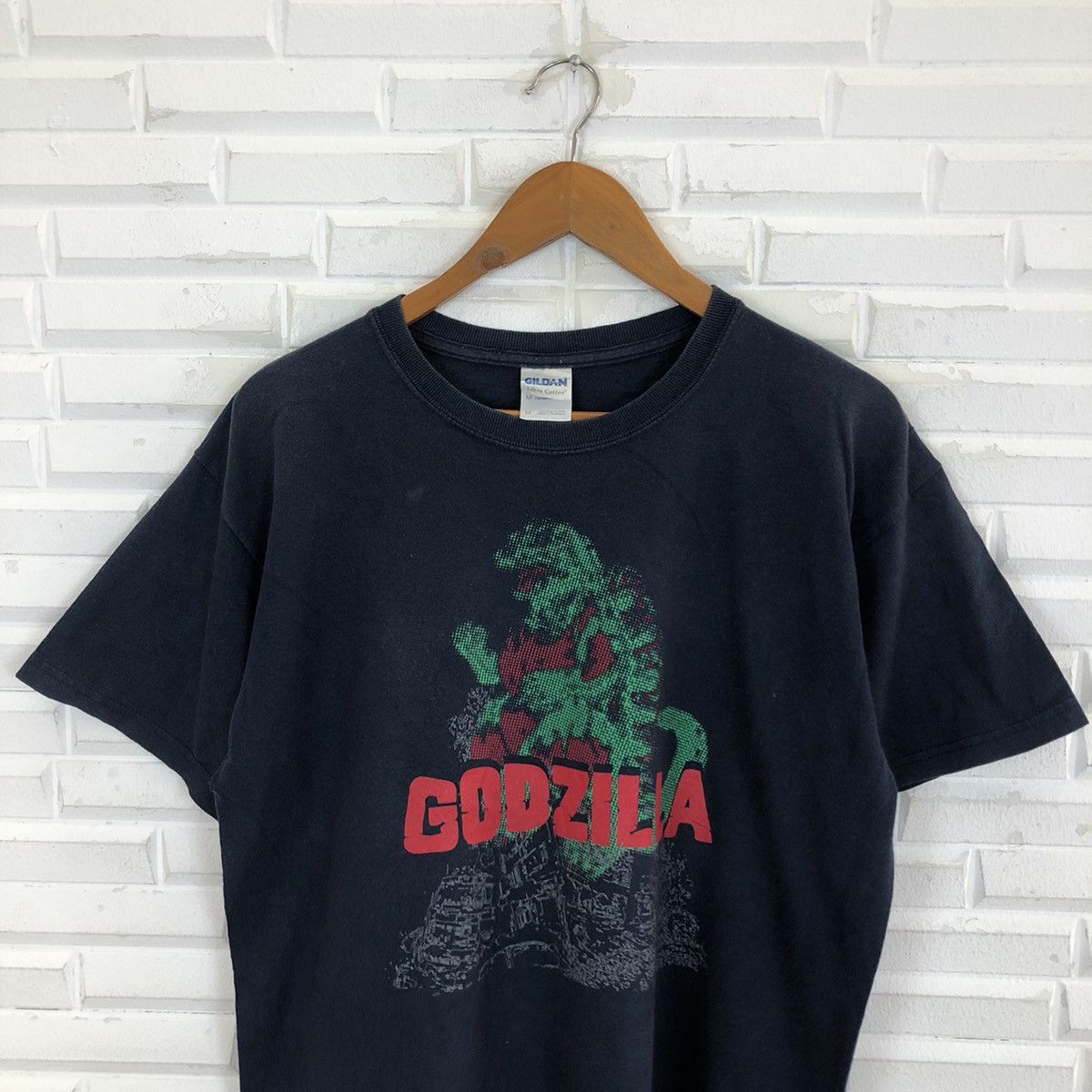 Vintage VINTAGE GODZILLA MOVIE BIG LOGO T-SHIRT Size US M / EU 48-50 / 2 - 3 Thumbnail