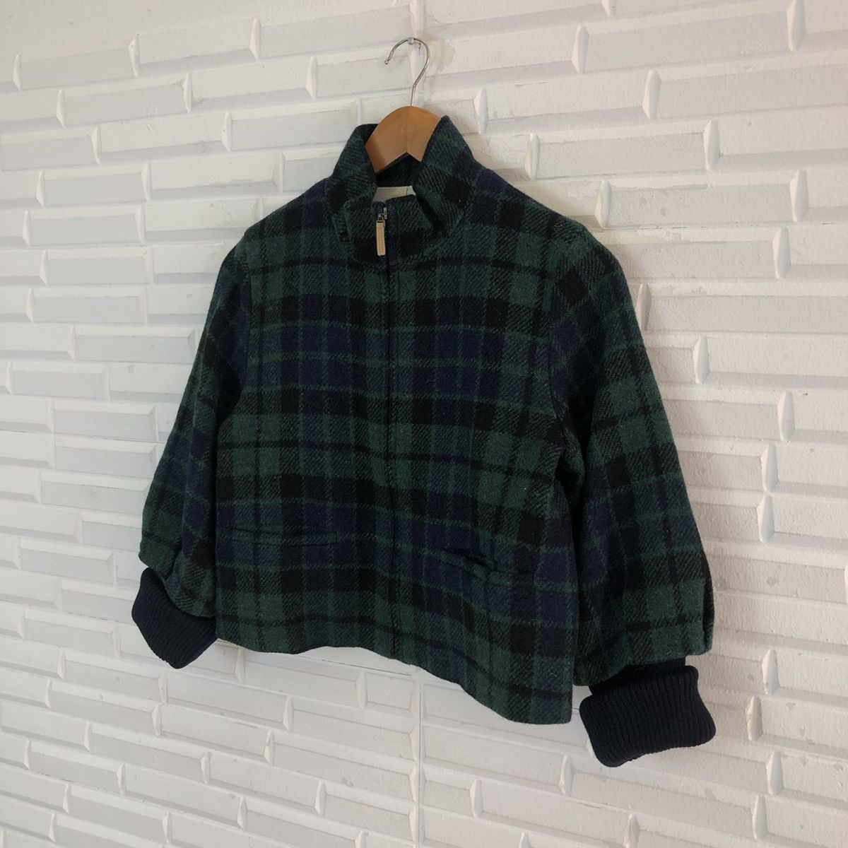 Harris Tweed VINTAGE CROPPED WOOL JACKET TARTAN DESIGN HARRIS TWEED Size US M / EU 48-50 / 2 - 2 Thumbnail