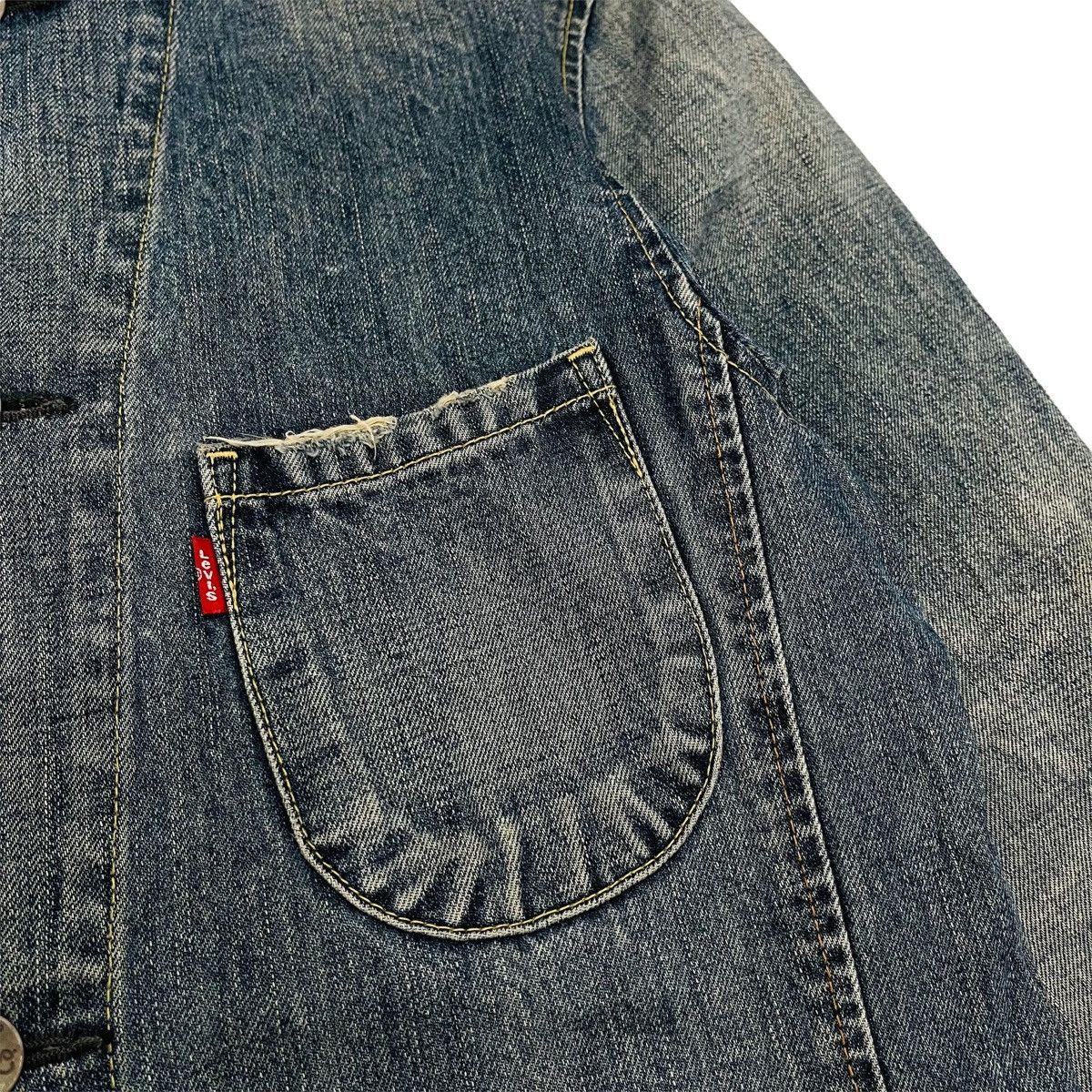 Levi's × Vintage Vintage Levi's Distressed Mud Wash Denim Jacket Size US M / EU 48-50 / 2 - 5 Thumbnail