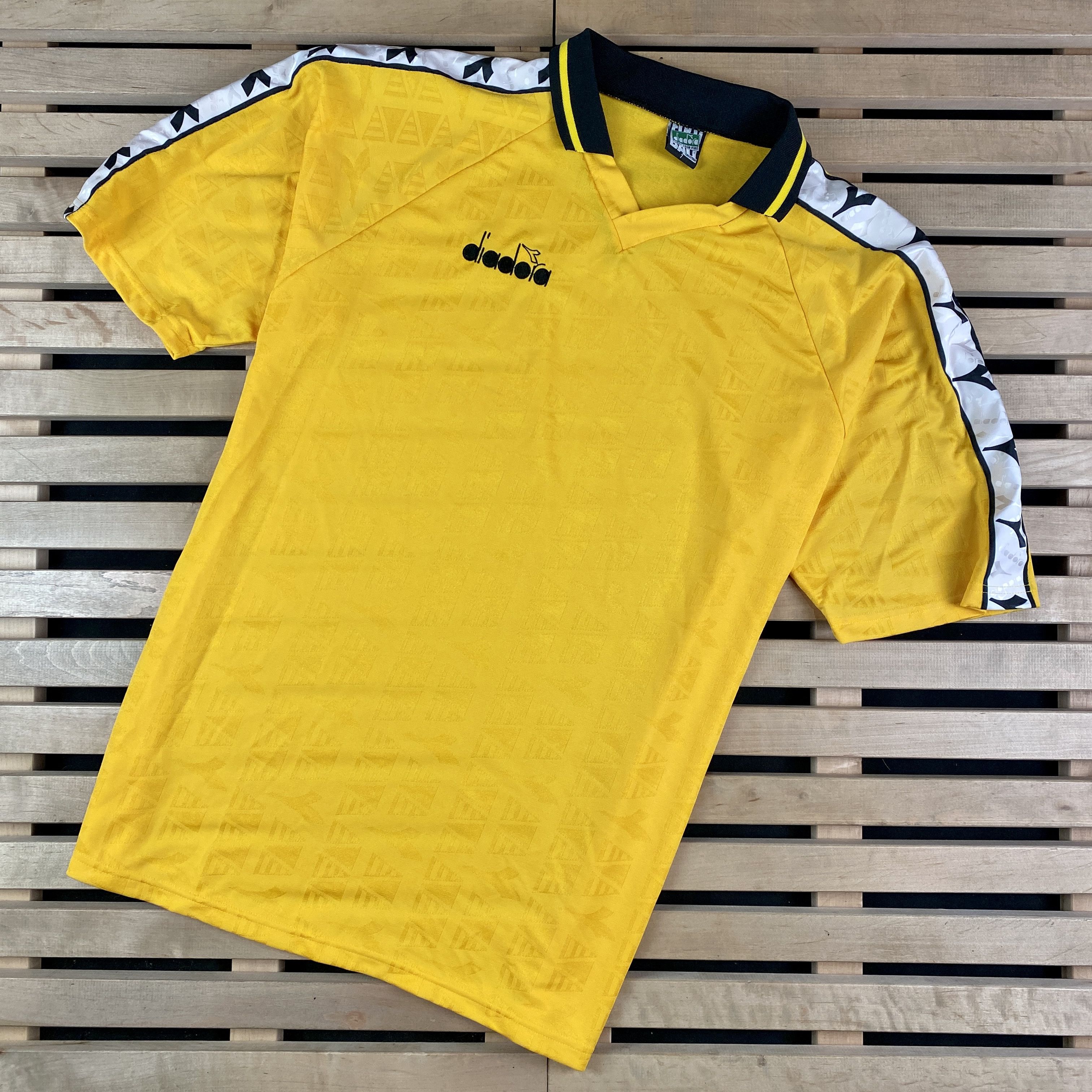 Diadora Mens T Shirt Vintage Diadora Lampasy Size XL Size US XL / EU 56 / 4 - 1 Thumbnail