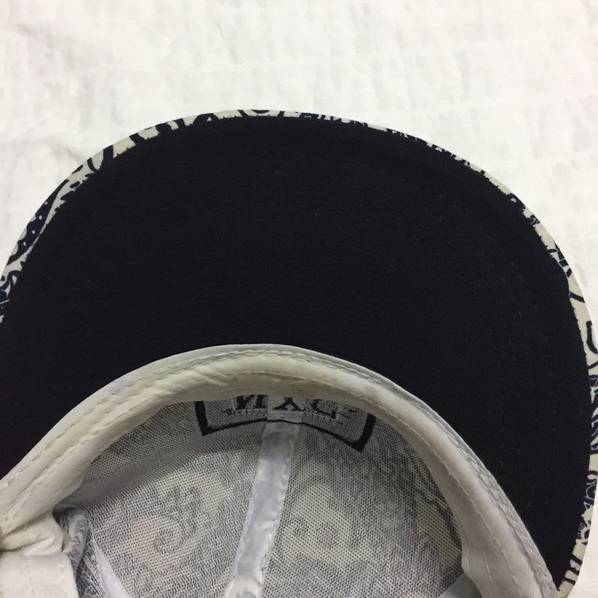 Japanese Brand Kerchief bandana design NYC cap Size ONE SIZE - 8 Thumbnail