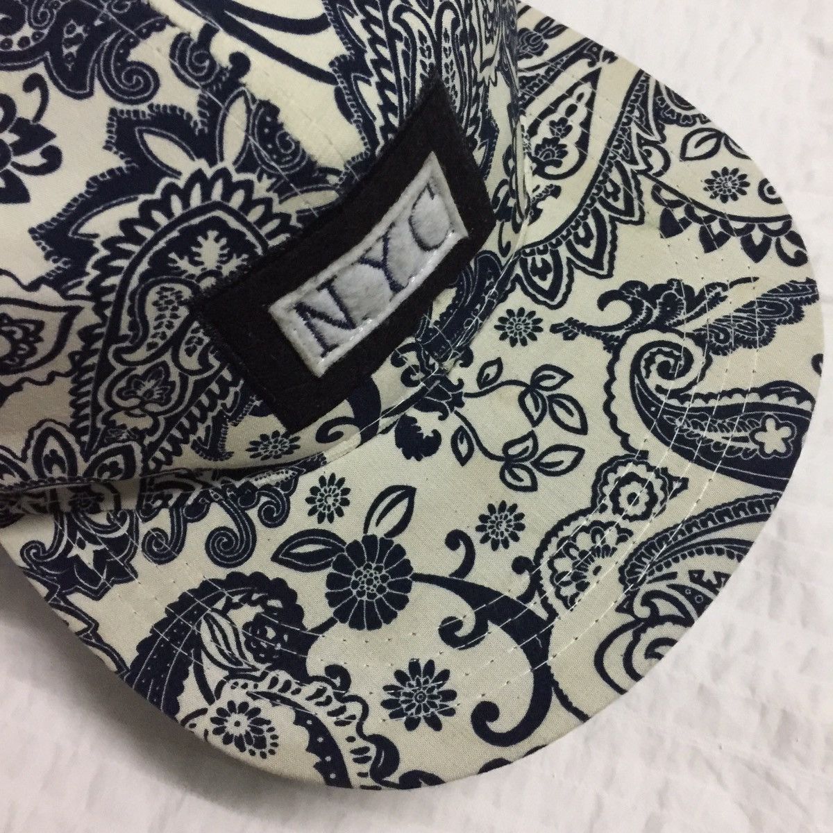 Japanese Brand Kerchief bandana design NYC cap Size ONE SIZE - 3 Thumbnail