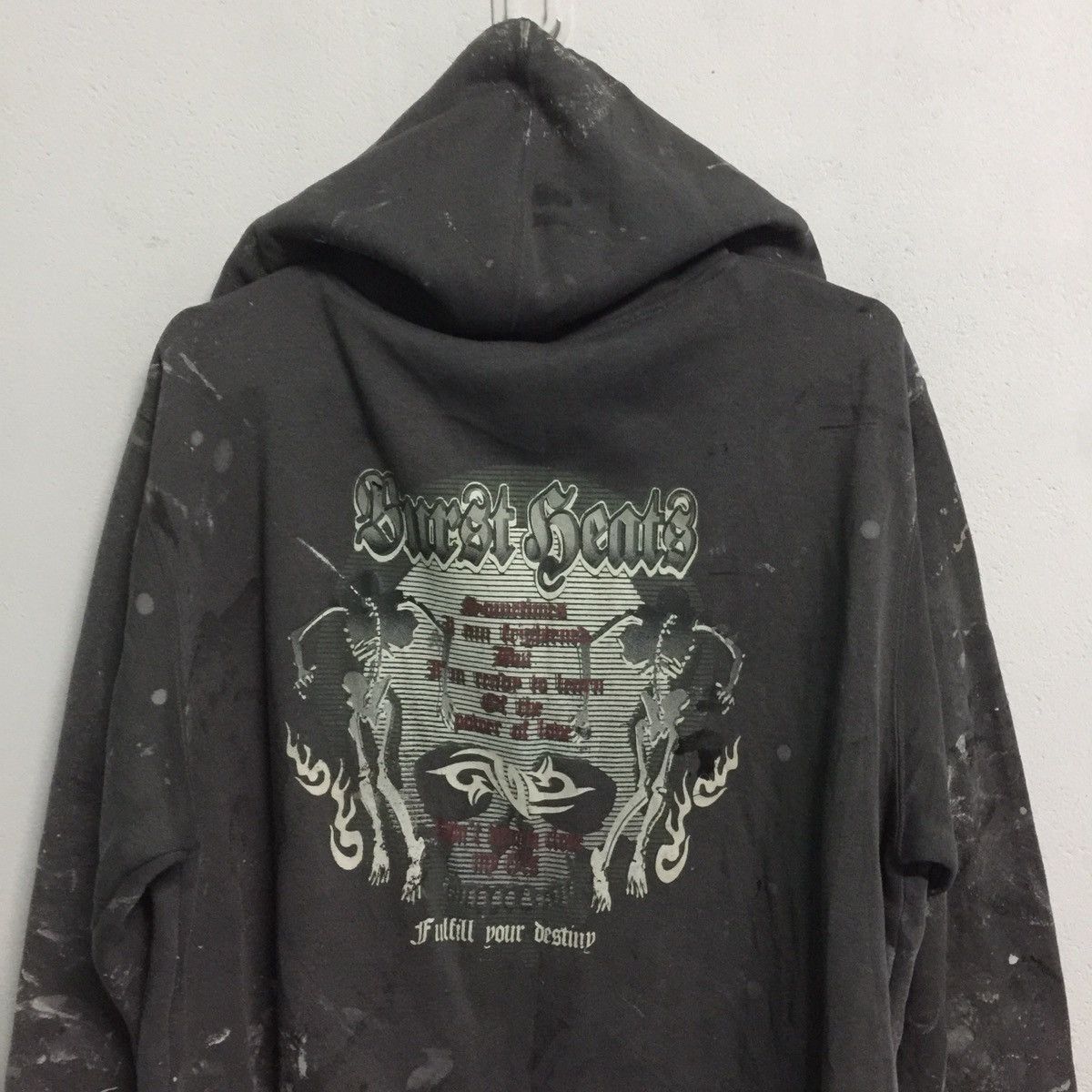 Japanese Brand Over head thrashed Ultimate Paint Design Hoodie Size US L / EU 52-54 / 3 - 11 Thumbnail