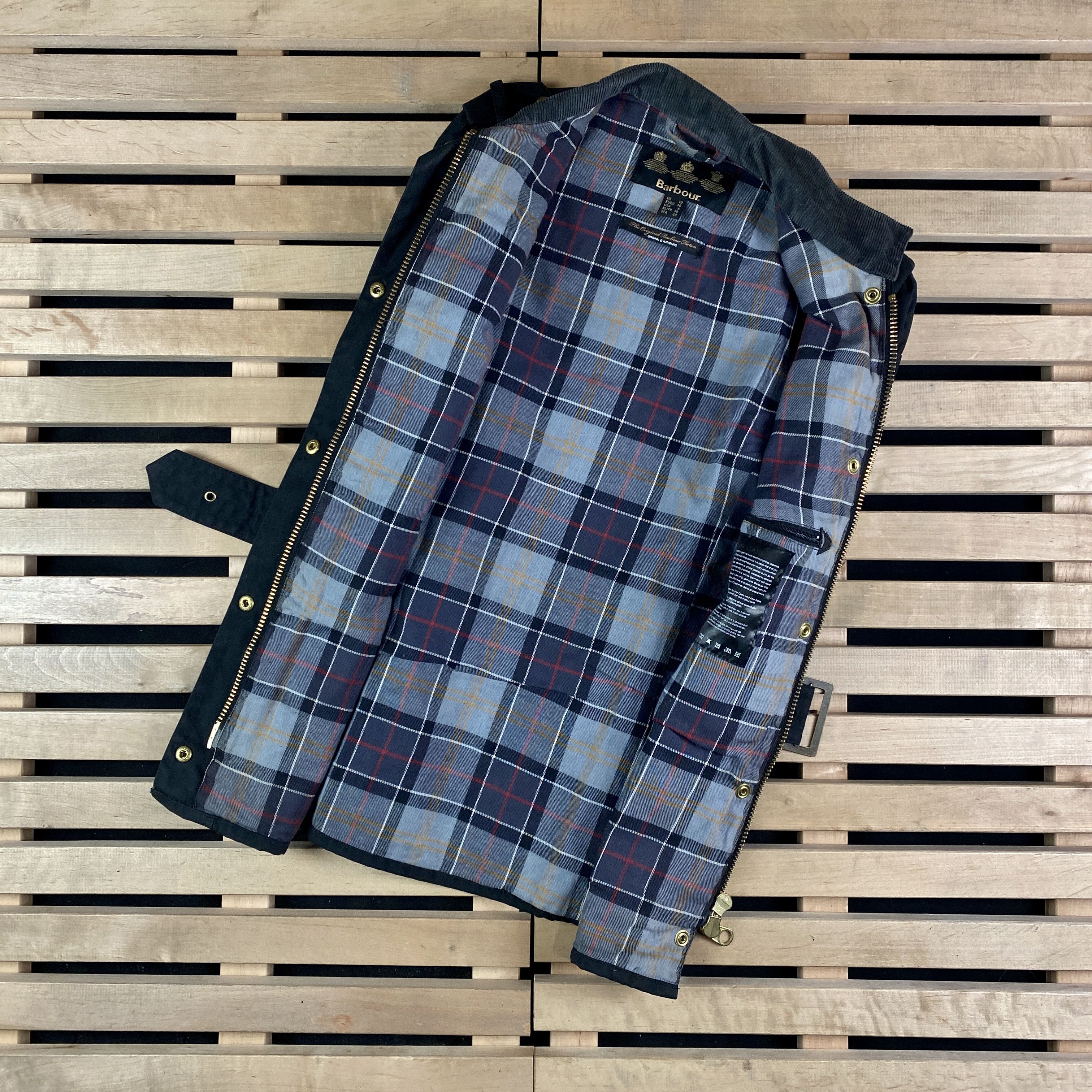 Barbour Womens Wax Jacket Barbour International Ladies Size 12 Size M / US 6-8 / IT 42-44 - 5 Thumbnail