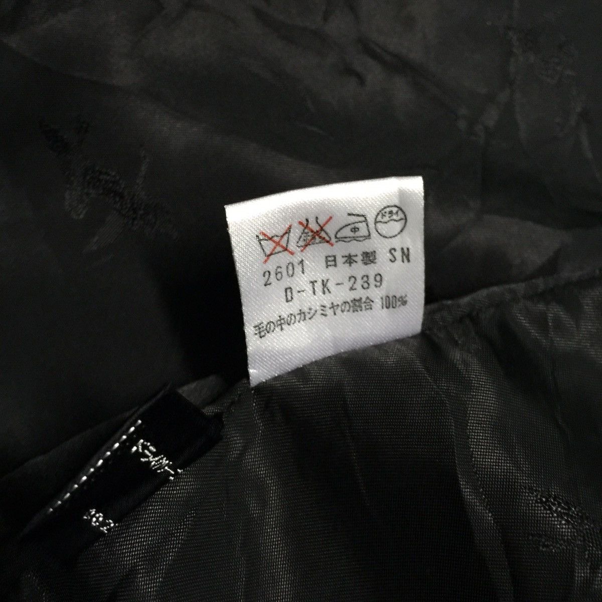 Japanese Brand Desil Mode 100% pure cashmere coat fabric made in Italy Size L / US 10 / IT 46 - 10 Thumbnail