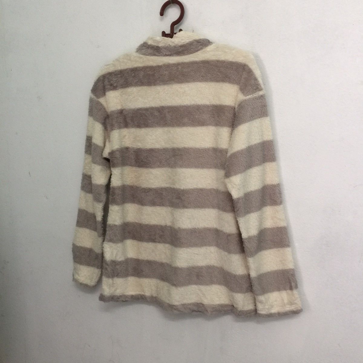 Cartoon Network Winnie The Pooh Disney Uniqlo Crewneck Fleece Sweatshirt Size US S / EU 44-46 / 1 - 5 Thumbnail