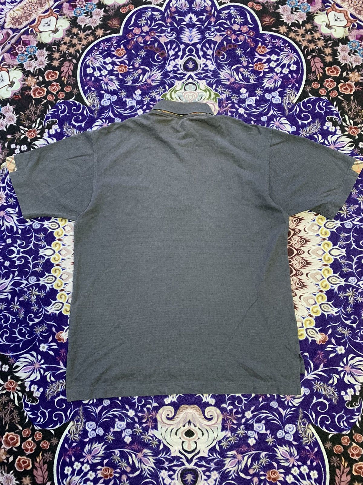 Burberry Vintage Burberry Golf Tshirt Size US M / EU 48-50 / 2 - 6 Thumbnail
