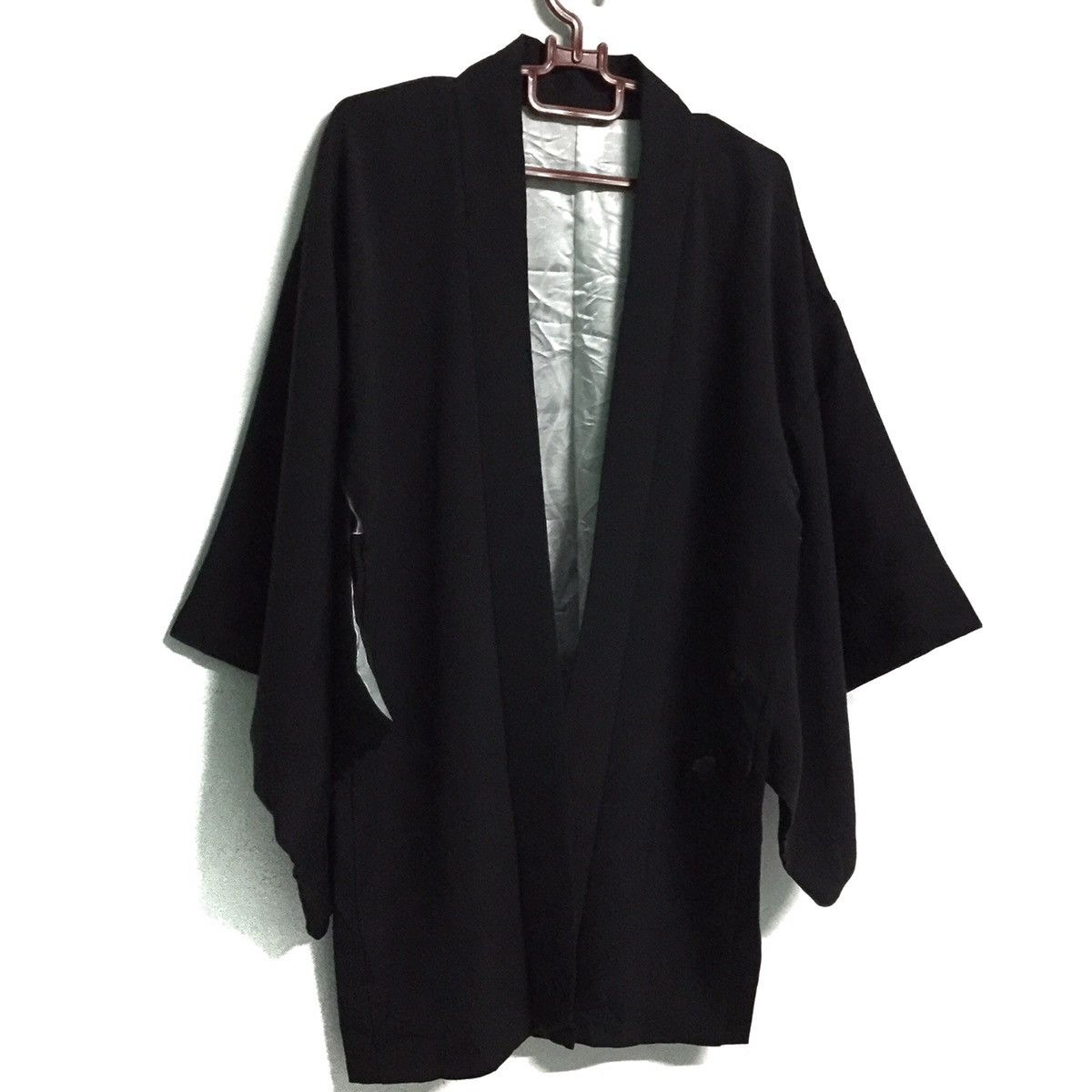 Japanese Brand Kimono Traditional Flowers Design Size US XL / EU 56 / 4 - 5 Thumbnail