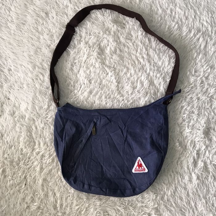 Le Coq Sportif Lecoqsportif sling bag Grailed