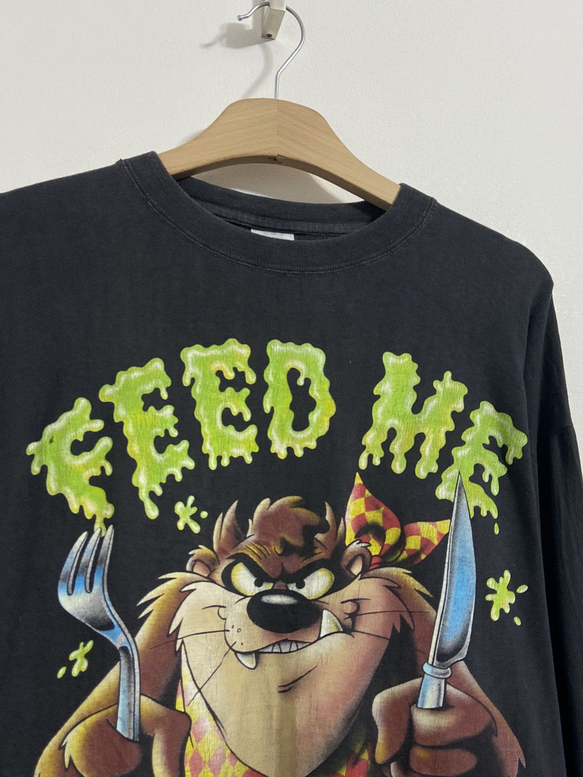 Vintage Tasmanian Looney Tunes Vintage Long Sleeve Feed Me 1992 Size US XL / EU 56 / 4 - 4 Thumbnail