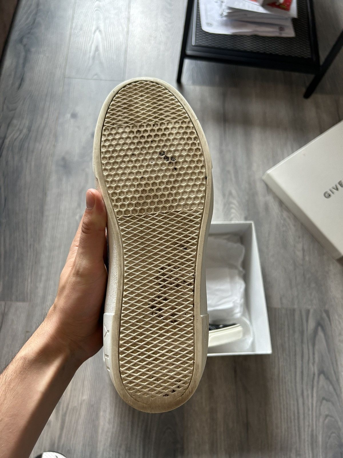 Givenchy Givenchy George V Mid Sneaker Size 42 Size US 9 / EU 42 - 12 Thumbnail