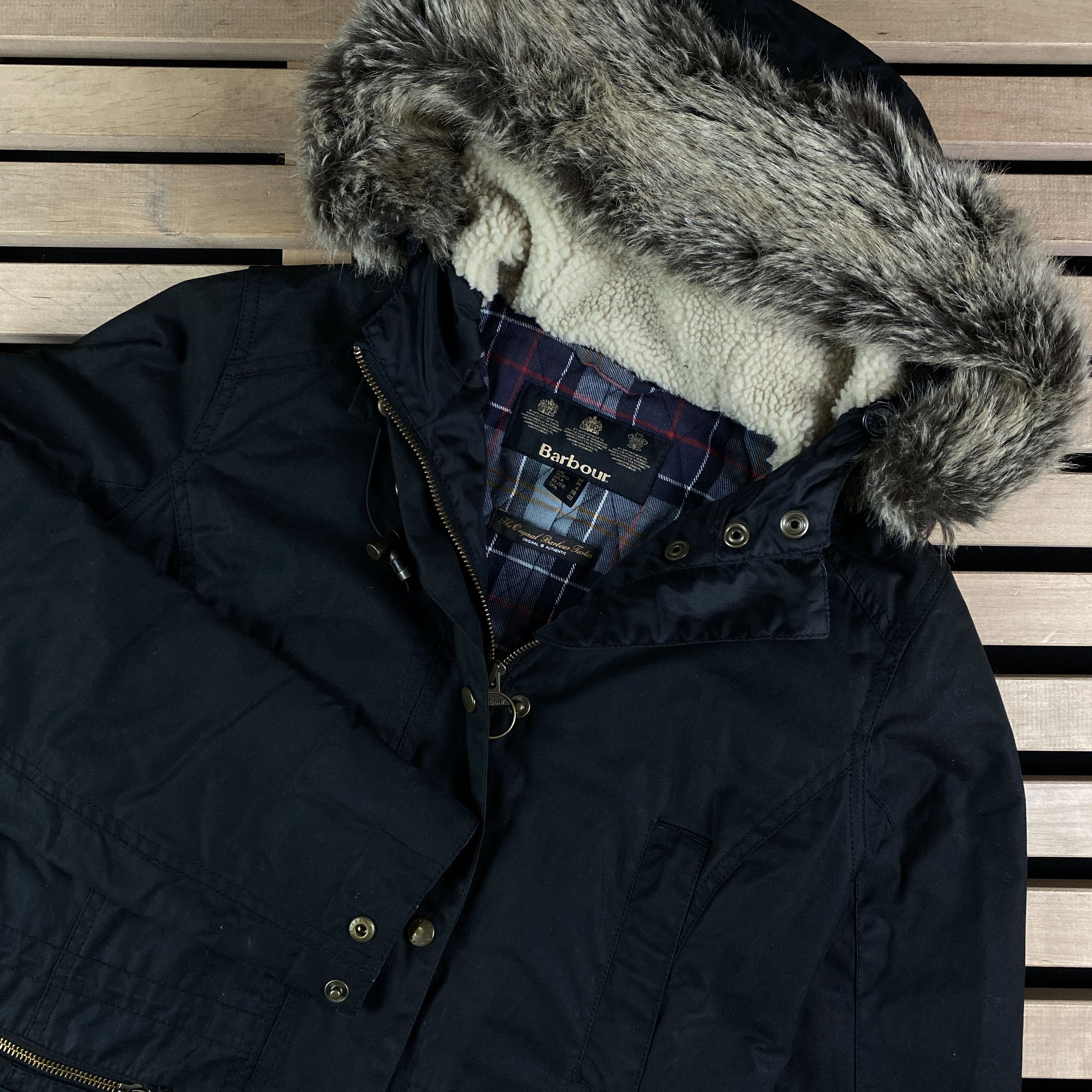 Barbour Womens Parka Jacket Waxed Barbour Size UK 10 US 6 Wax Ladies Size M / US 6-8 / IT 42-44 - 2 Thumbnail
