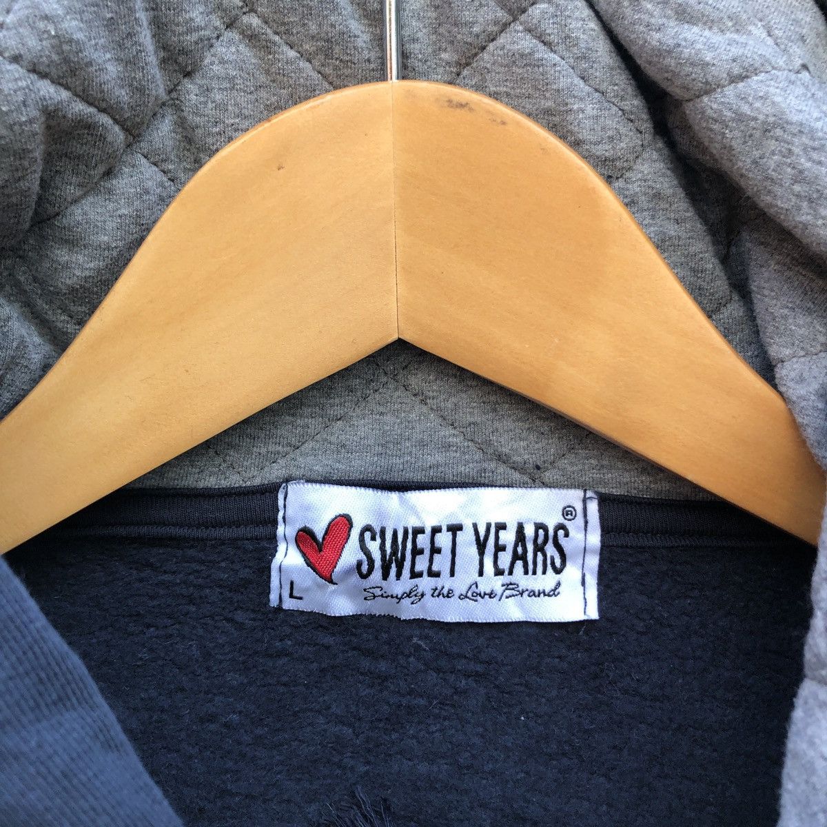 Japanese Brand SWEET YEARS JEANS Hoodie Pullover #0874-28 Size US M / EU 48-50 / 2 - 3 Thumbnail