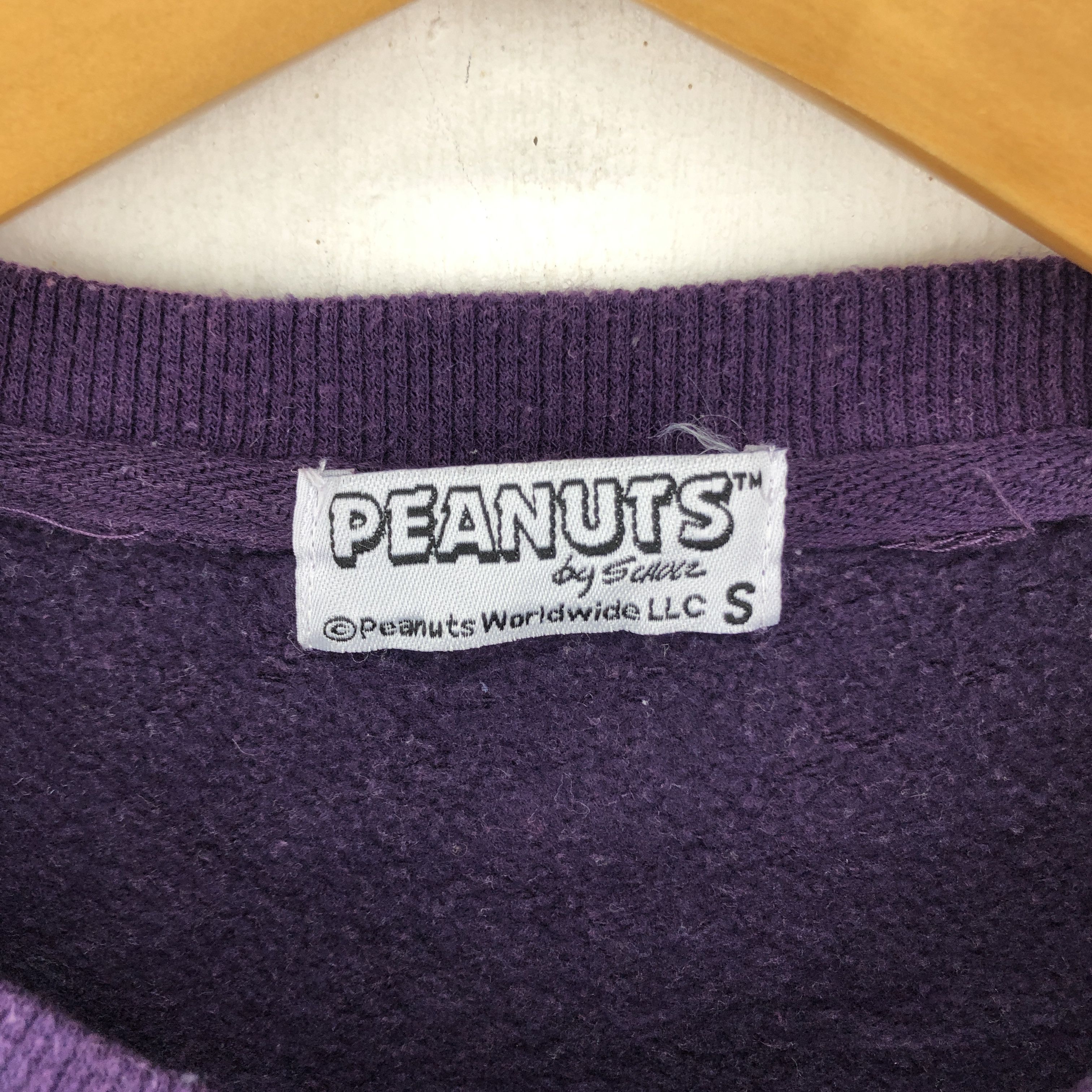 Peanuts PEANUTS SNOOPY Women Sweatshirt #1773-52 Size US S / EU 44-46 / 1 - 3 Thumbnail