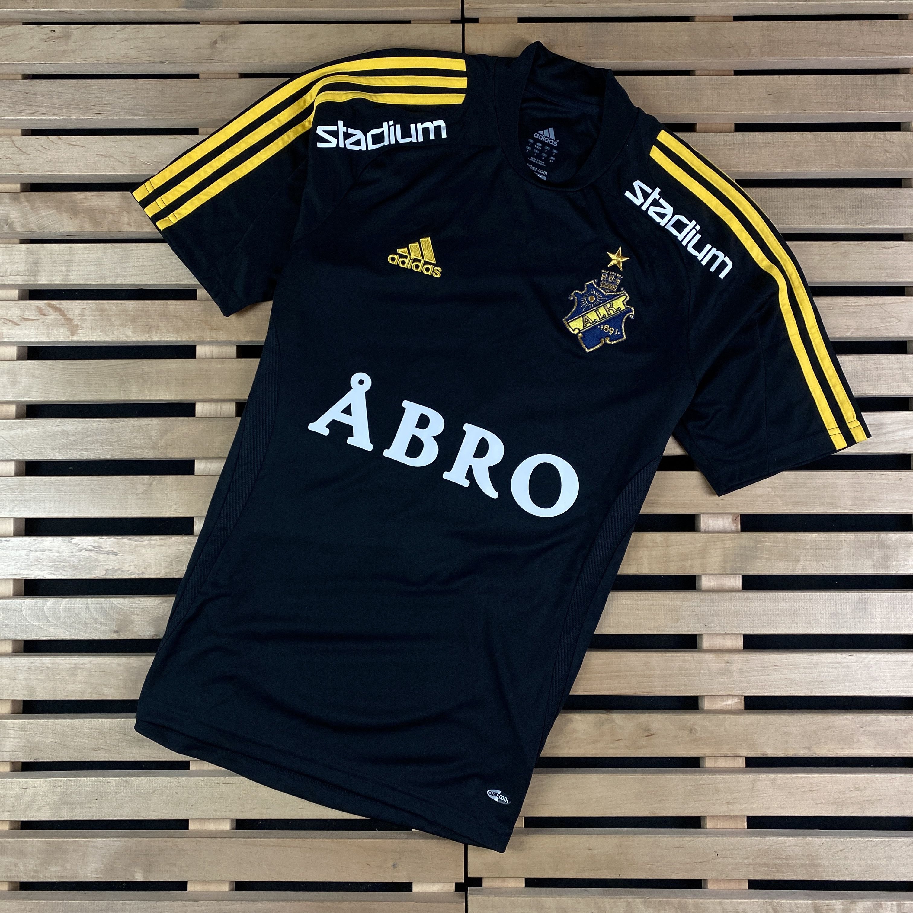 Adidas Football Jersey A.I.K. Adidas Abro Unihoc #27 Jihde Size S Size US S / EU 44-46 / 1 - 1 Thumbnail