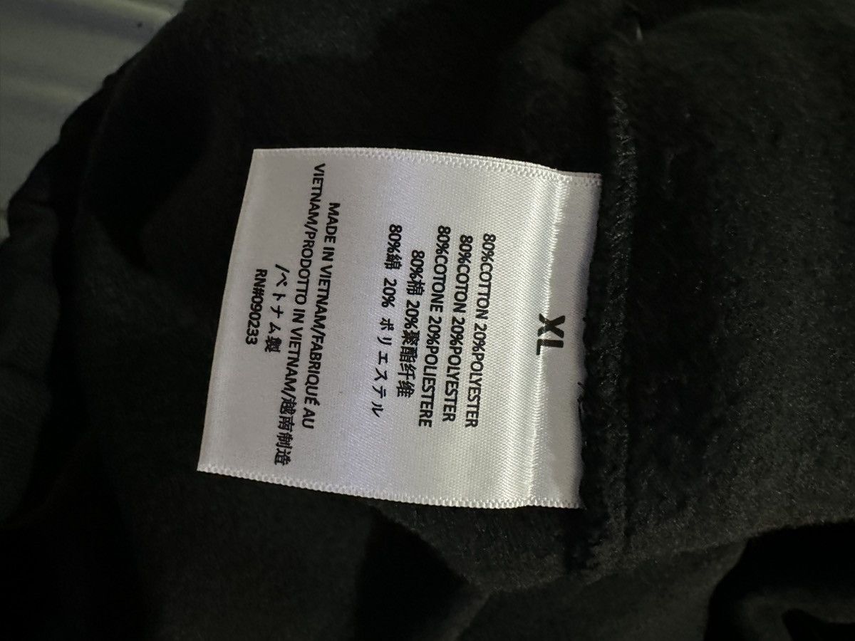 Fear of God Fear of god essentials black sweatshorts Size US 36 / EU 52 - 7 Thumbnail