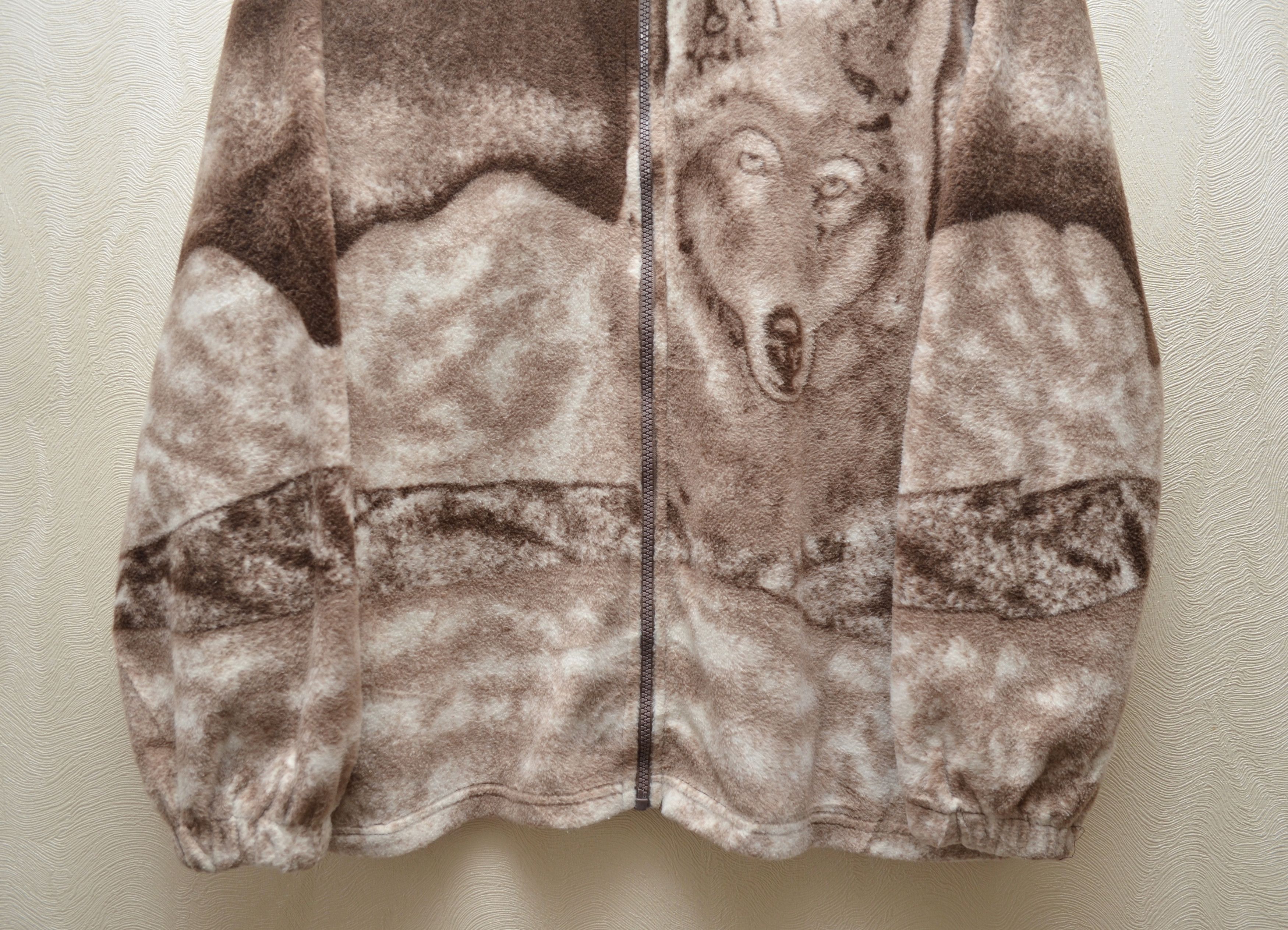 Vintage Vintage Wolf Fleece Jacket All Over Print Full Zip 90s L Size US L / EU 52-54 / 3 - 3 Thumbnail