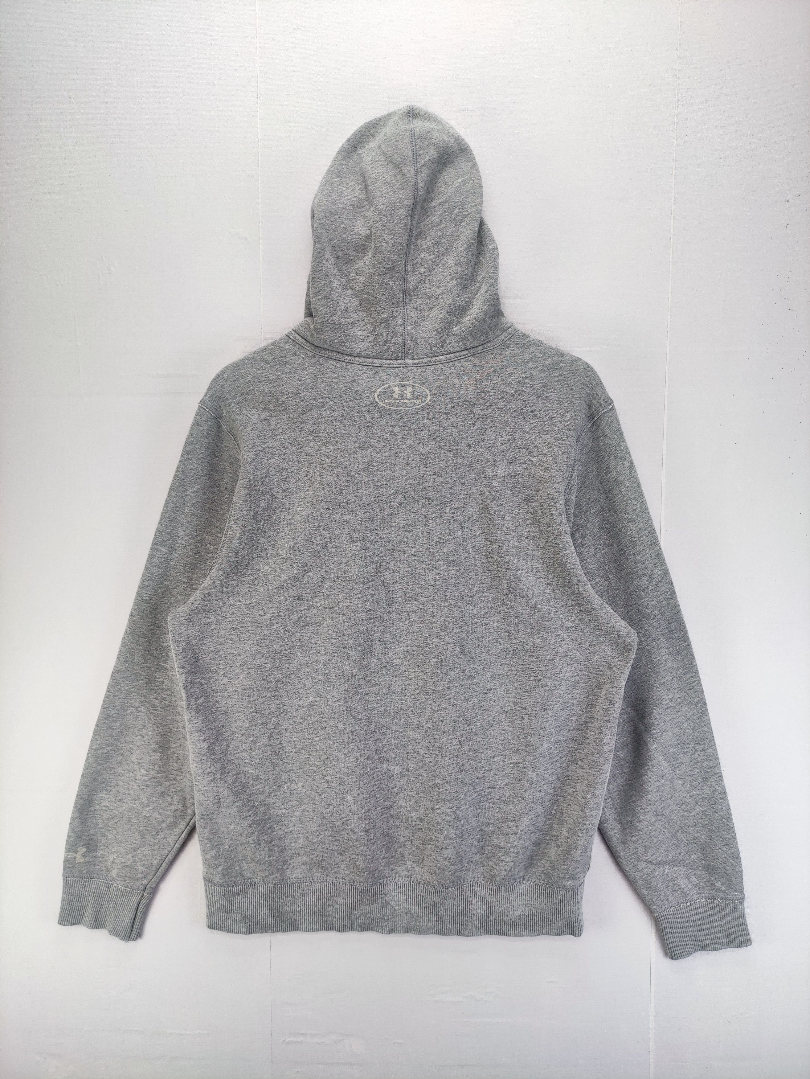 Under Armour Vintage Under Armour Pullover Hoodie Size US M / EU 48-50 / 2 - 8 Thumbnail