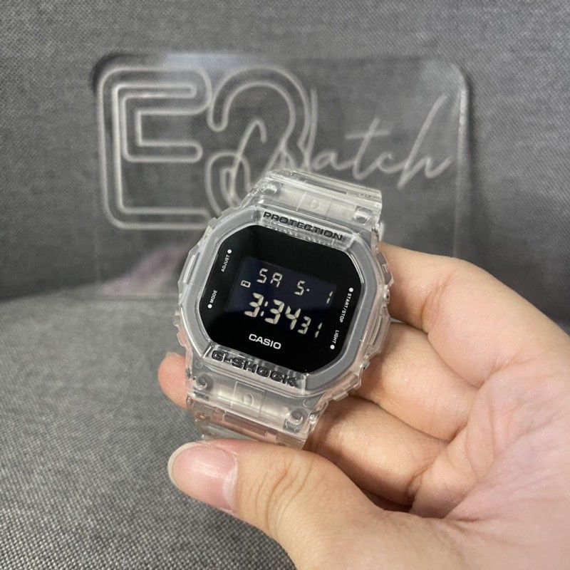 Casio Casio G Shock DW-5600SKE-7DR Size ONE SIZE - 2 Thumbnail