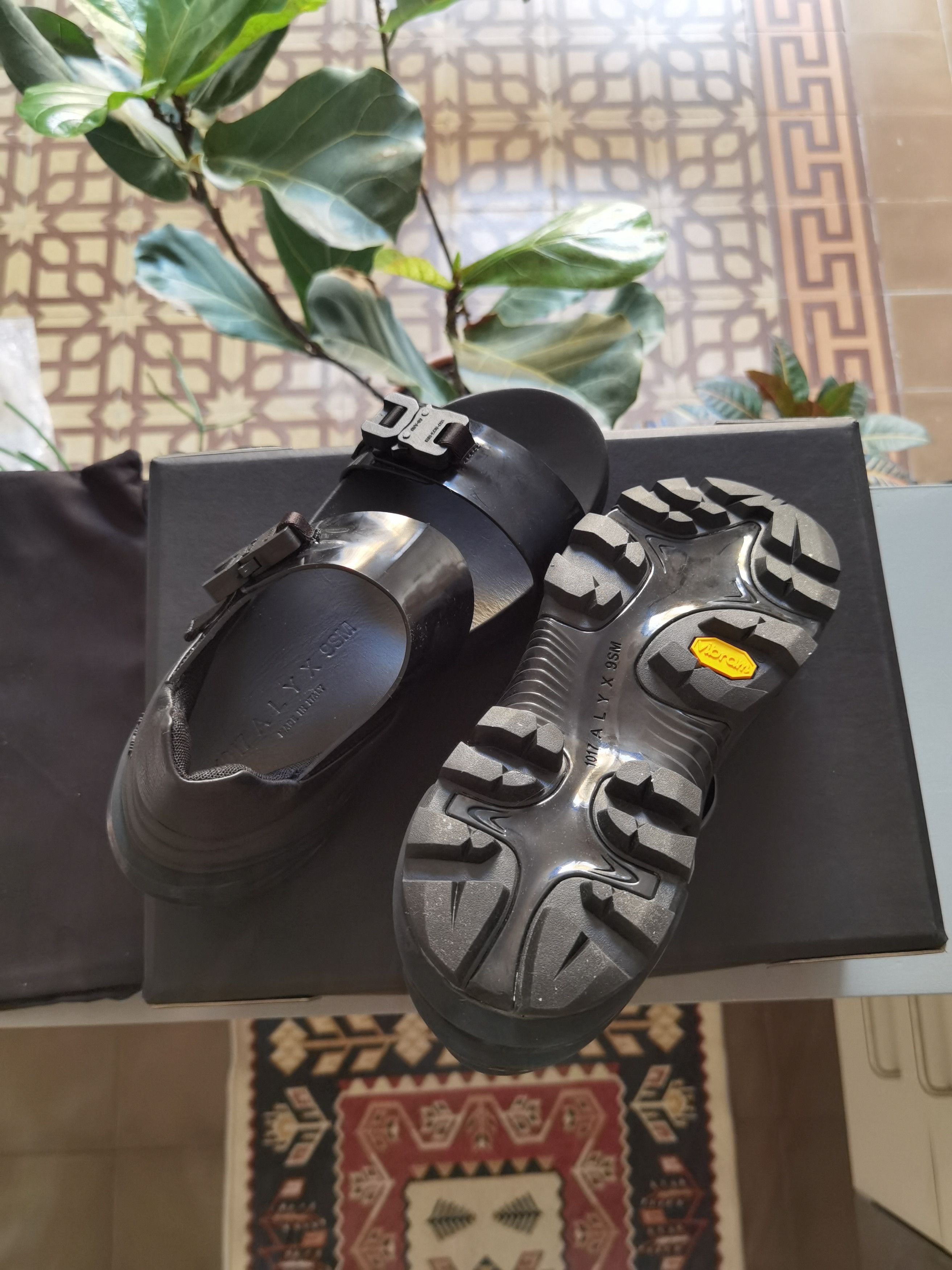 Sandals Alyx Vibram Sole Moncler ALYX Quilted VIBRAM Slides With