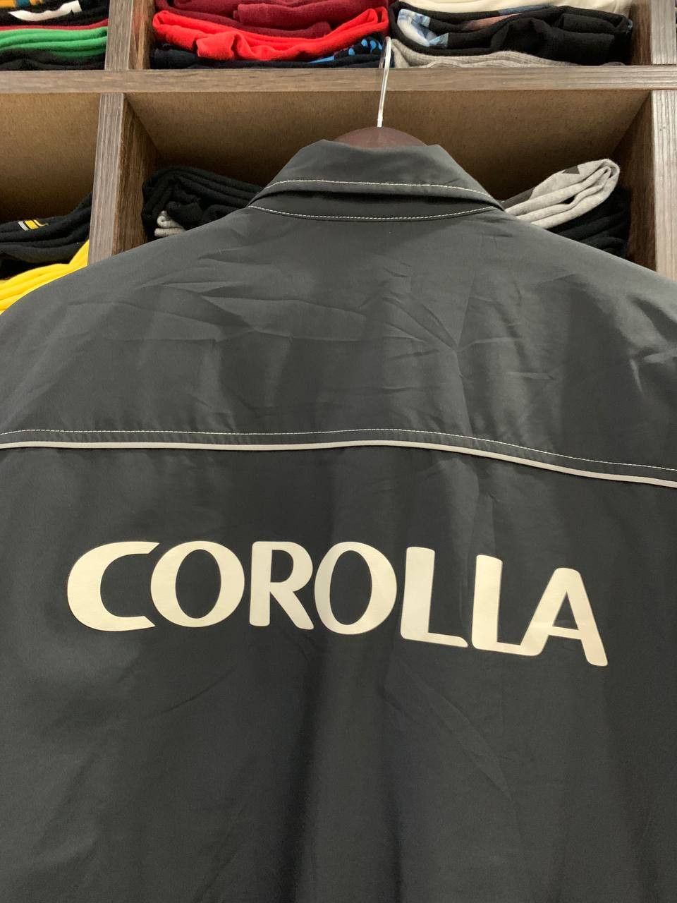 Vintage Vintage Toyota Corolla Reflective Jacket Size US L / EU 52-54 / 3 - 4 Thumbnail