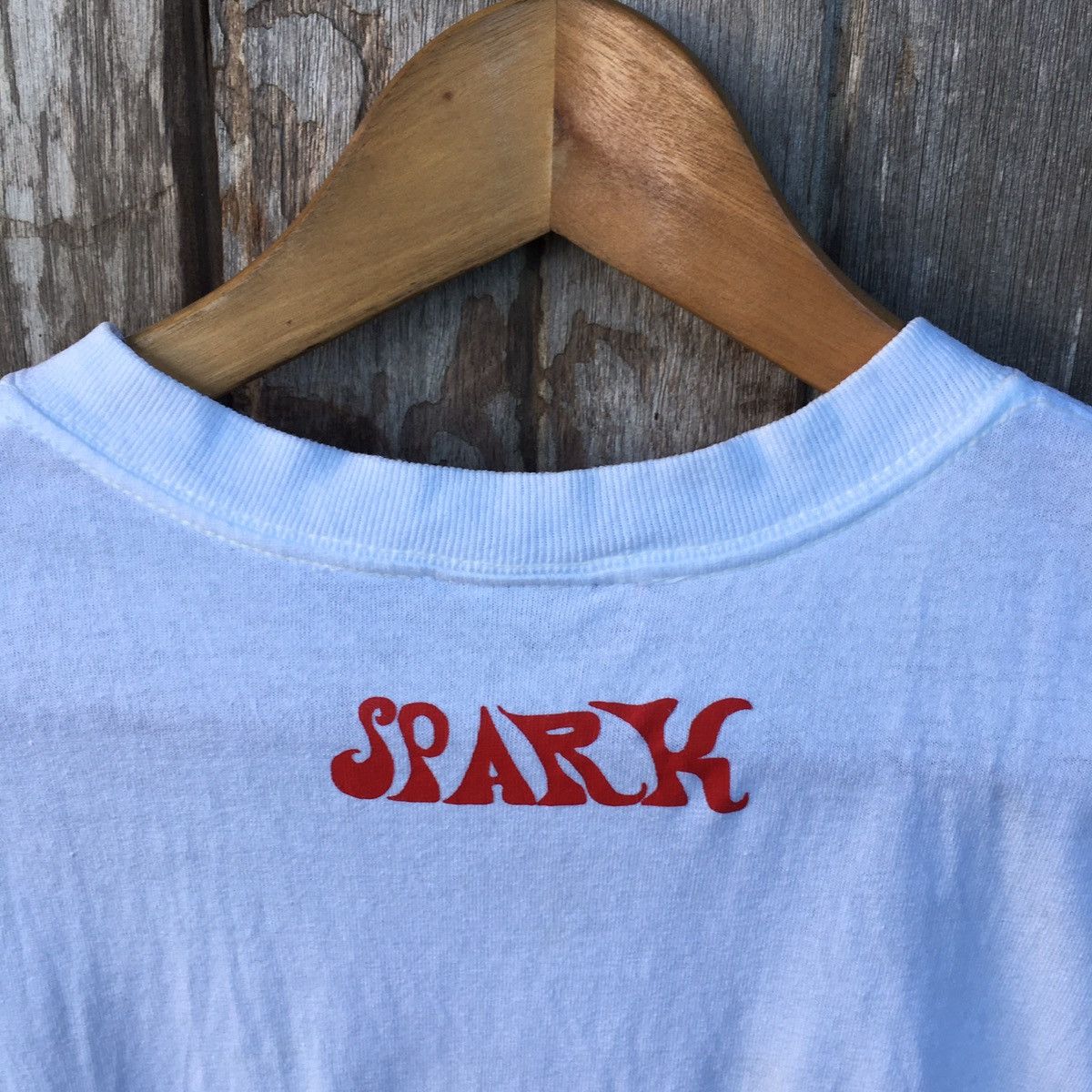 Vintage Thrashed Vintage Y2K Spark Skateboard ERD GRUNGE TSHIRT Size US L / EU 52-54 / 3 - 6 Thumbnail