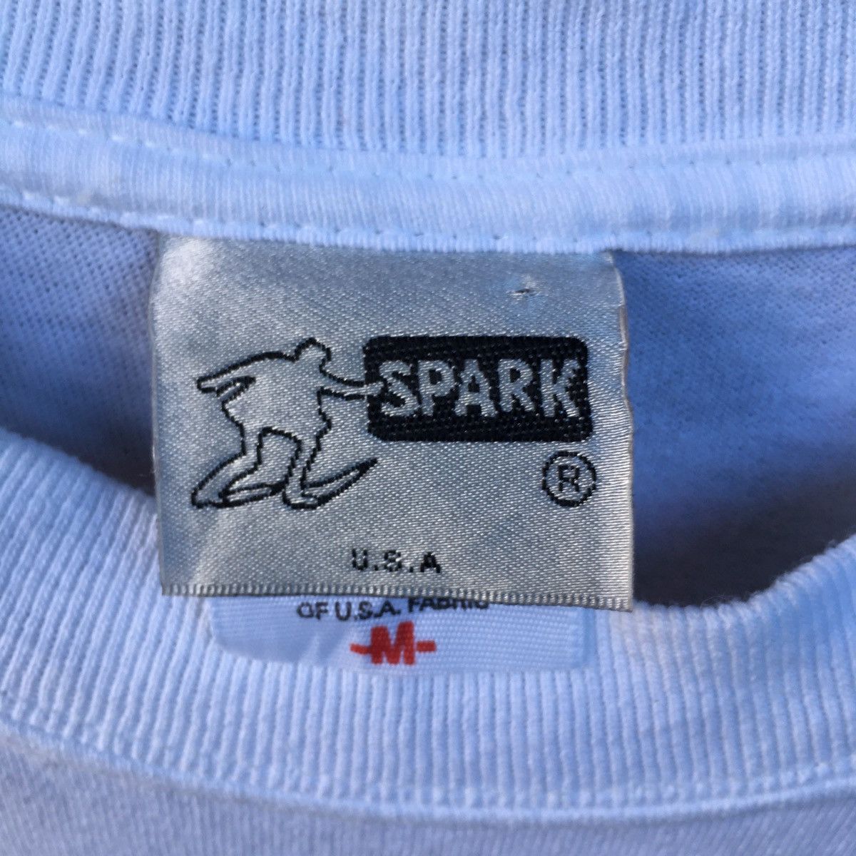 Vintage Thrashed Vintage Y2K Spark Skateboard ERD GRUNGE TSHIRT Size US L / EU 52-54 / 3 - 4 Thumbnail