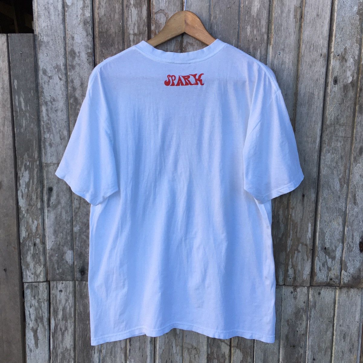 Vintage Thrashed Vintage Y2K Spark Skateboard ERD GRUNGE TSHIRT Size US L / EU 52-54 / 3 - 2 Thumbnail