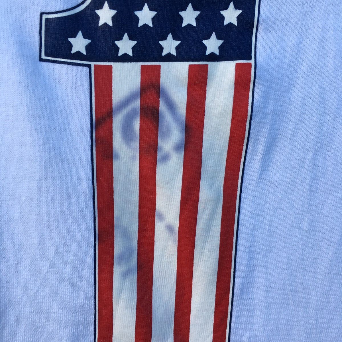 Vintage Thrashed Vintage Y2K Spark Skateboard ERD GRUNGE TSHIRT Size US L / EU 52-54 / 3 - 7 Thumbnail