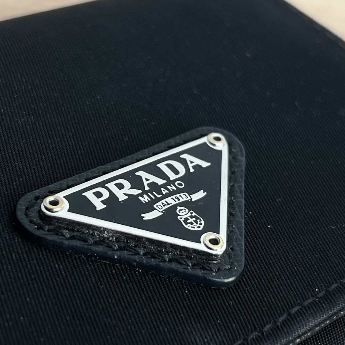 Prada Black Wallet Leather Prada Traingle Logo Size ONE SIZE - 4 Thumbnail