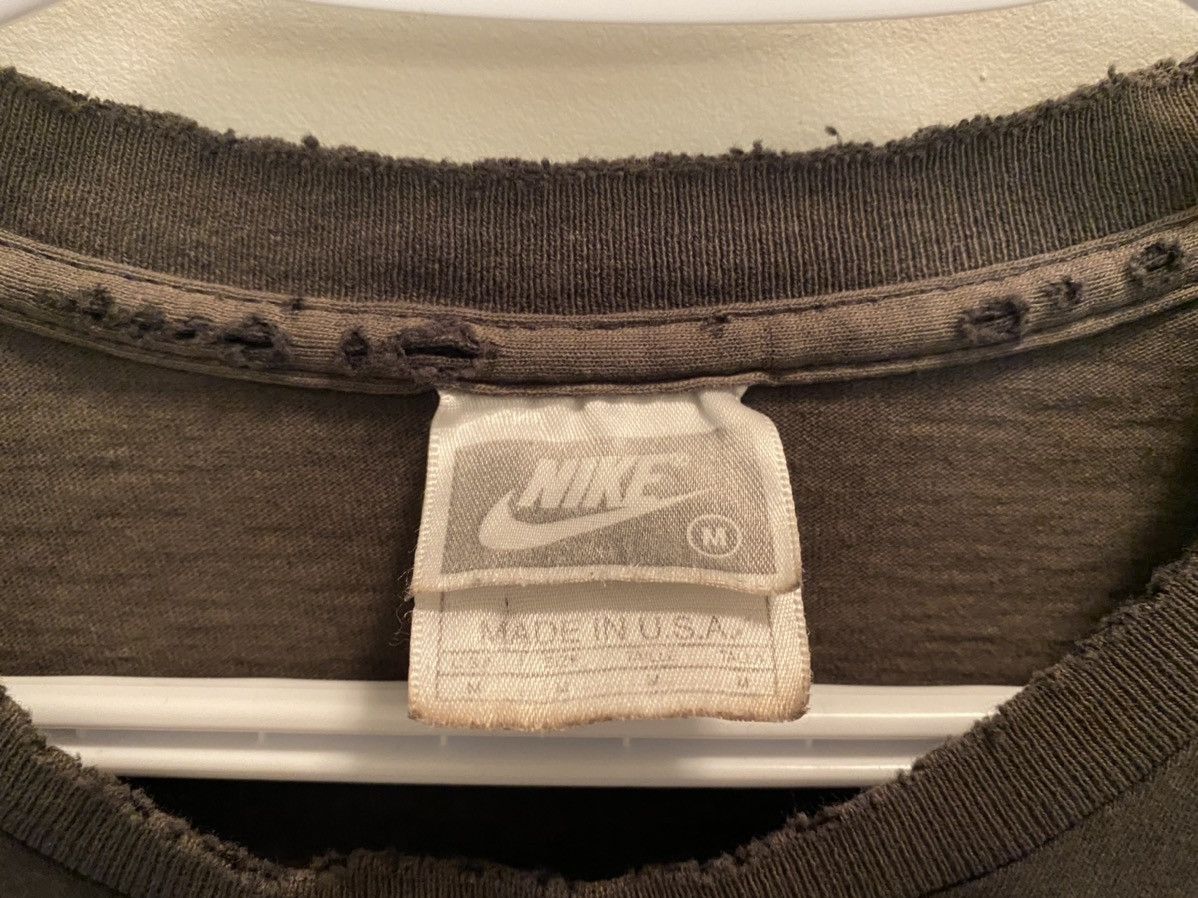 Jordan Brand × Nike × Vintage 90s VTG NIKE MICHAEL JORDAN RESTAURANT SHIRT Size US M / EU 48-50 / 2 - 4 Thumbnail