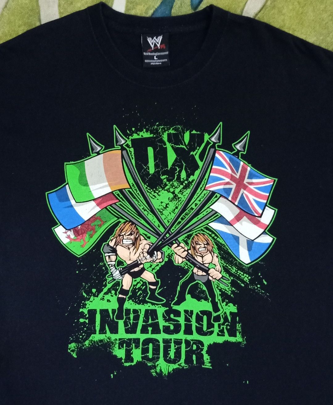 Band Tees × Vintage × WWE Vintage WWE DX : Invasion Tour 2009 T-shirt Size US L / EU 52-54 / 3 - 4 Thumbnail