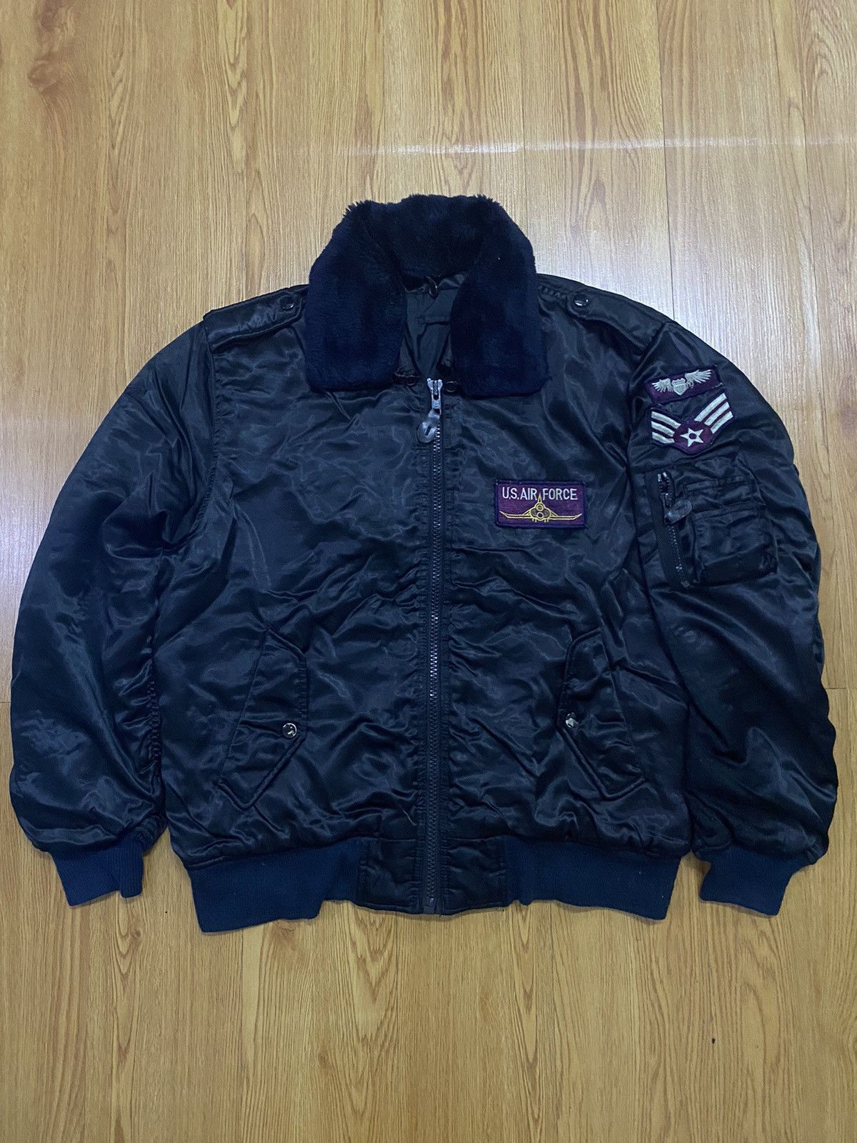 Japanese Brand Japanese brand US Air Force Patch Logo type MA 1 Jacket Size US L / EU 52-54 / 3 - 1 Thumbnail