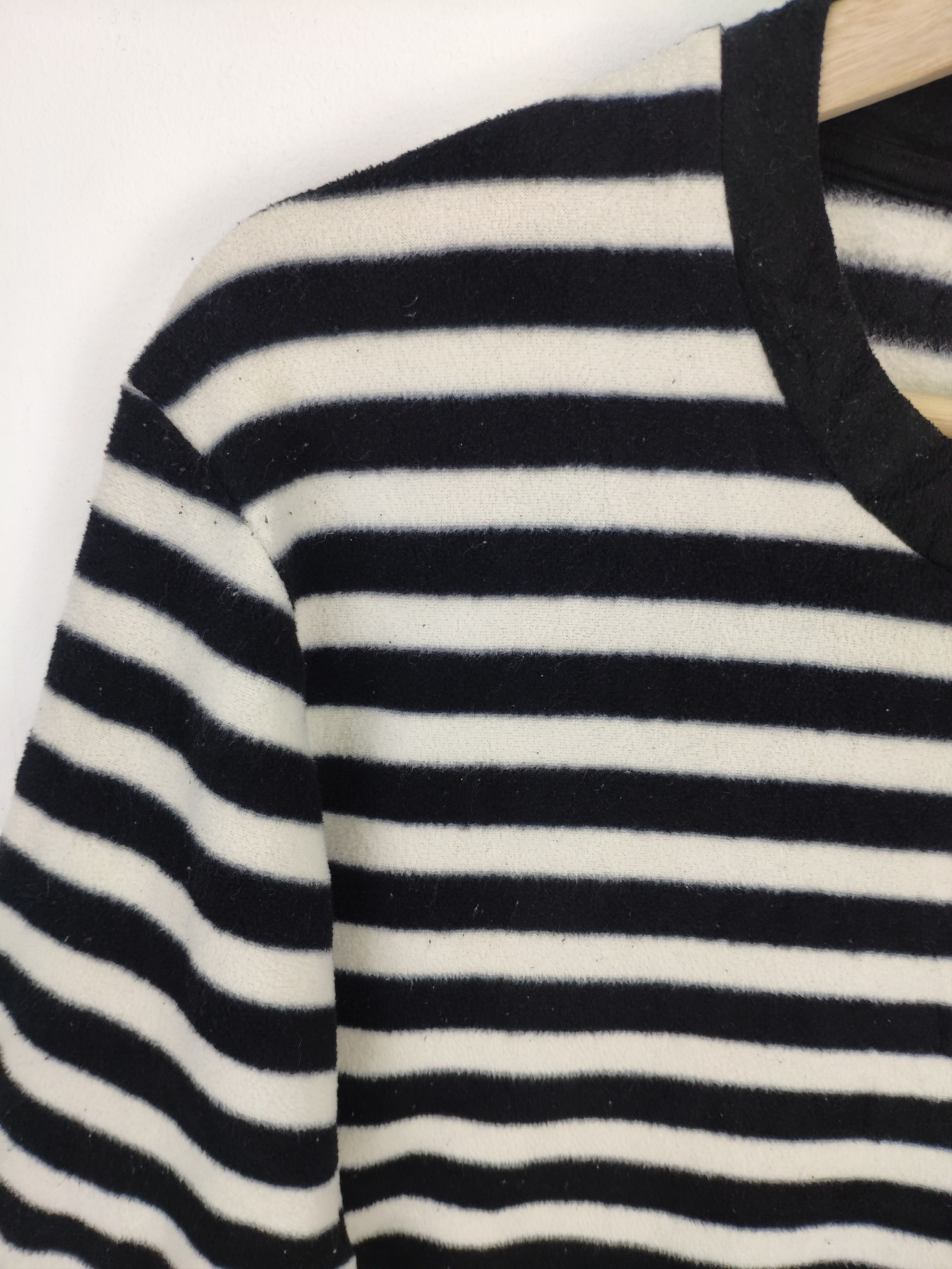 Andy Warhol × Japanese Brand Designer Andy Warhol x Uniqlo Long Sleeve Shirt Striped Size US M / EU 48-50 / 2 - 9 Thumbnail