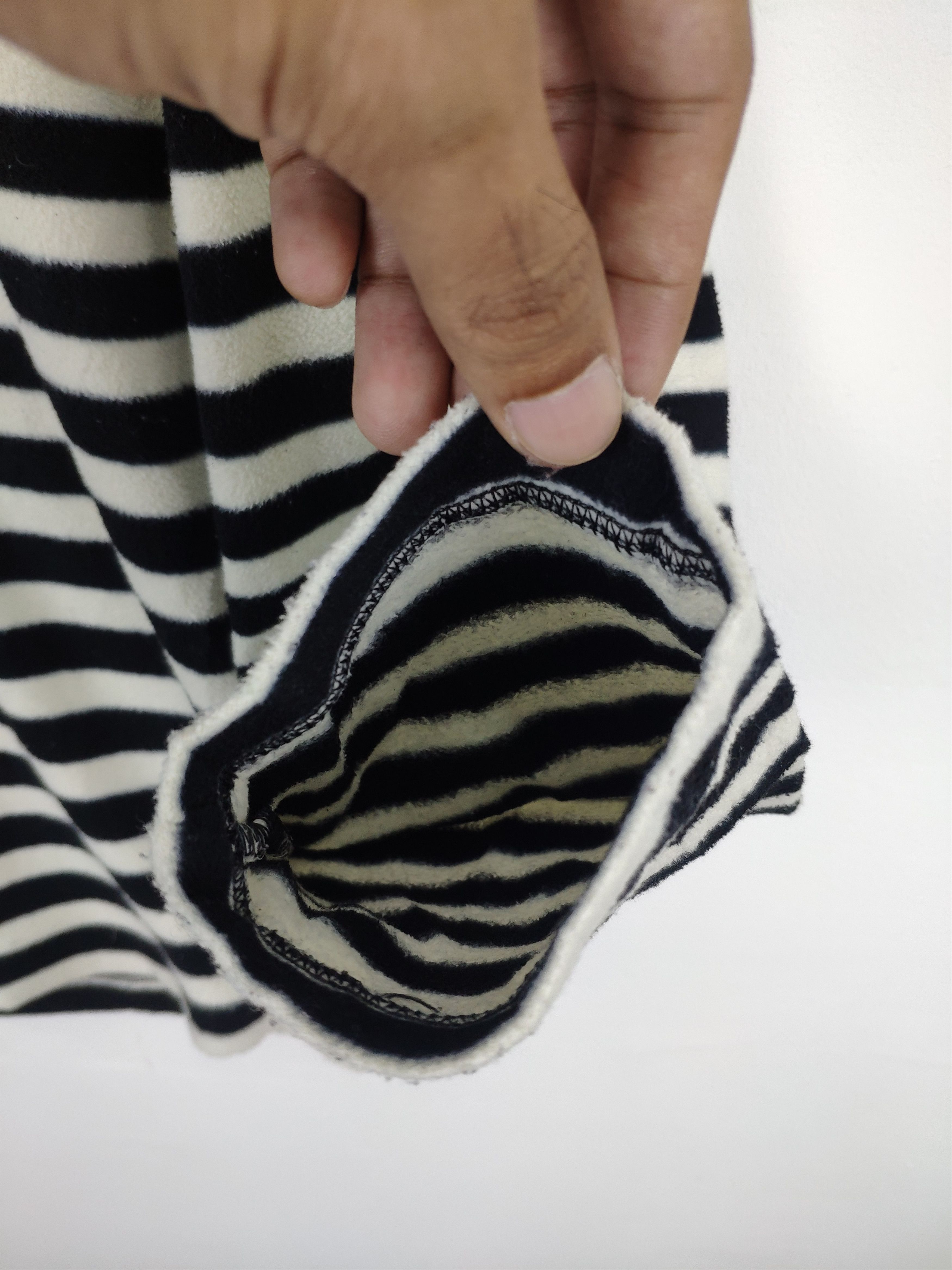 Andy Warhol × Japanese Brand Designer Andy Warhol x Uniqlo Long Sleeve Shirt Striped Size US M / EU 48-50 / 2 - 4 Thumbnail