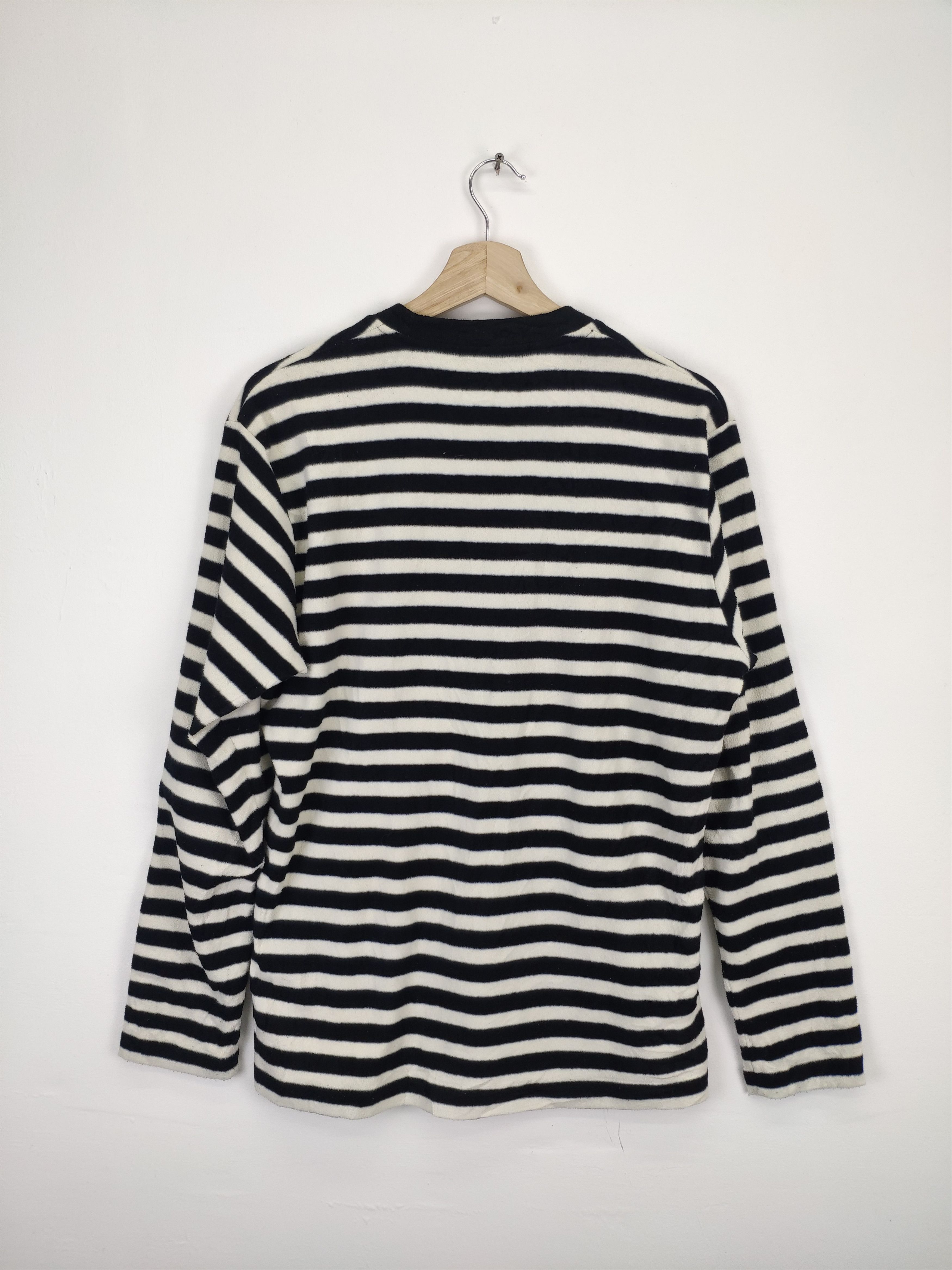Andy Warhol × Japanese Brand Designer Andy Warhol x Uniqlo Long Sleeve Shirt Striped Size US M / EU 48-50 / 2 - 13 Thumbnail
