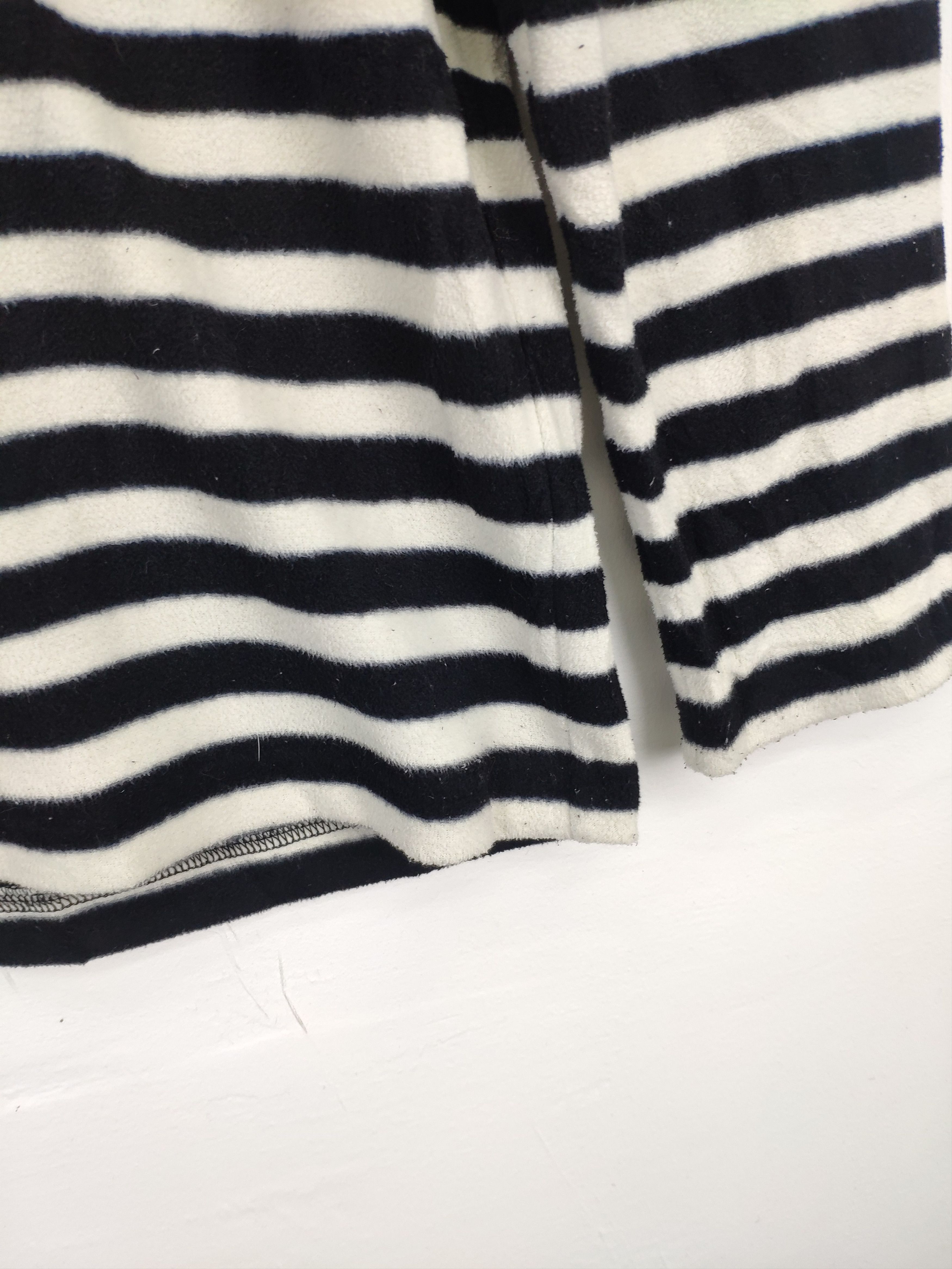 Andy Warhol × Japanese Brand Designer Andy Warhol x Uniqlo Long Sleeve Shirt Striped Size US M / EU 48-50 / 2 - 7 Thumbnail