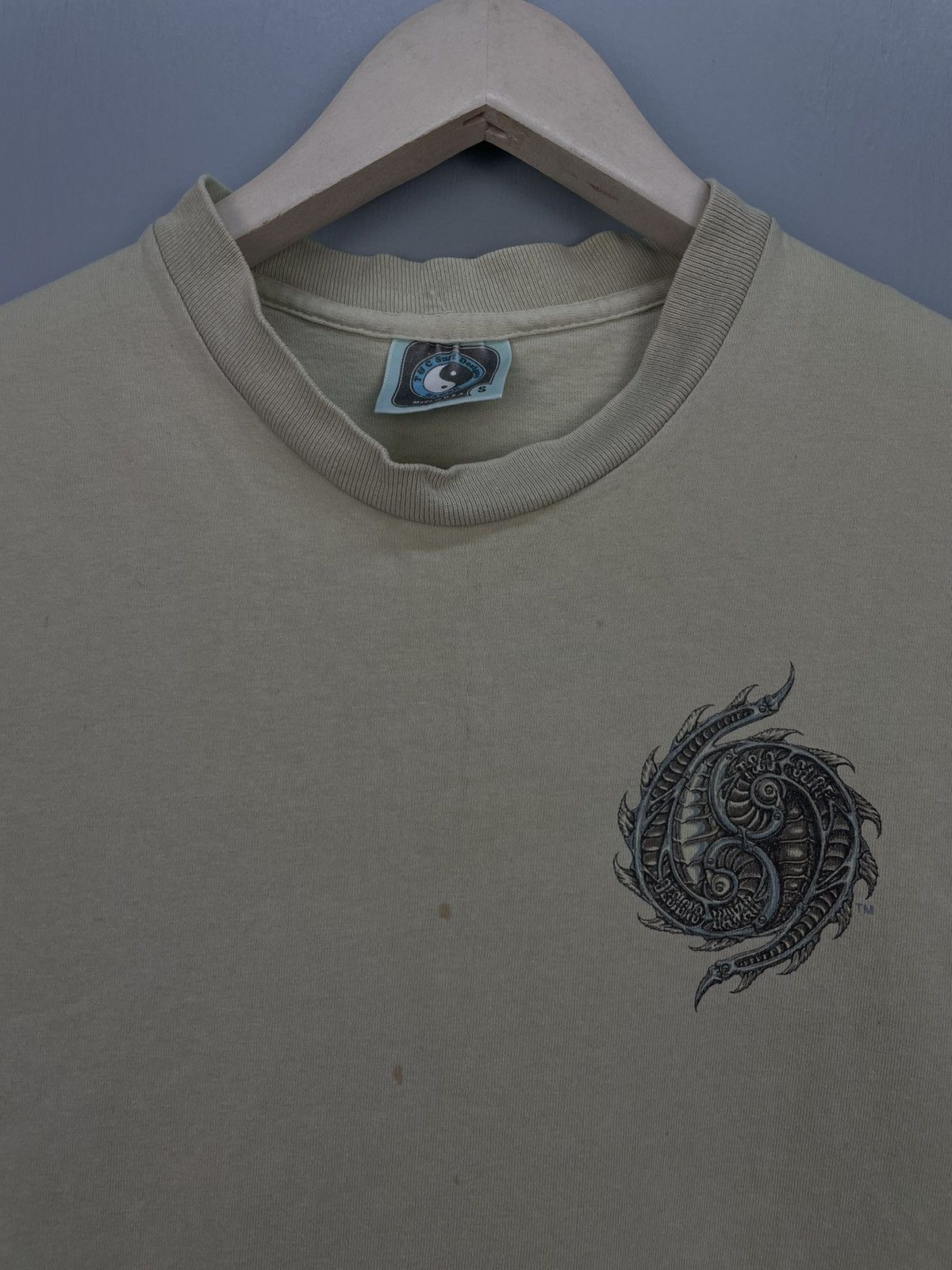 Vintage Vintage 90s T&C surf designs Hawaii t shirt Size US S / EU 44-46 / 1 - 3 Thumbnail