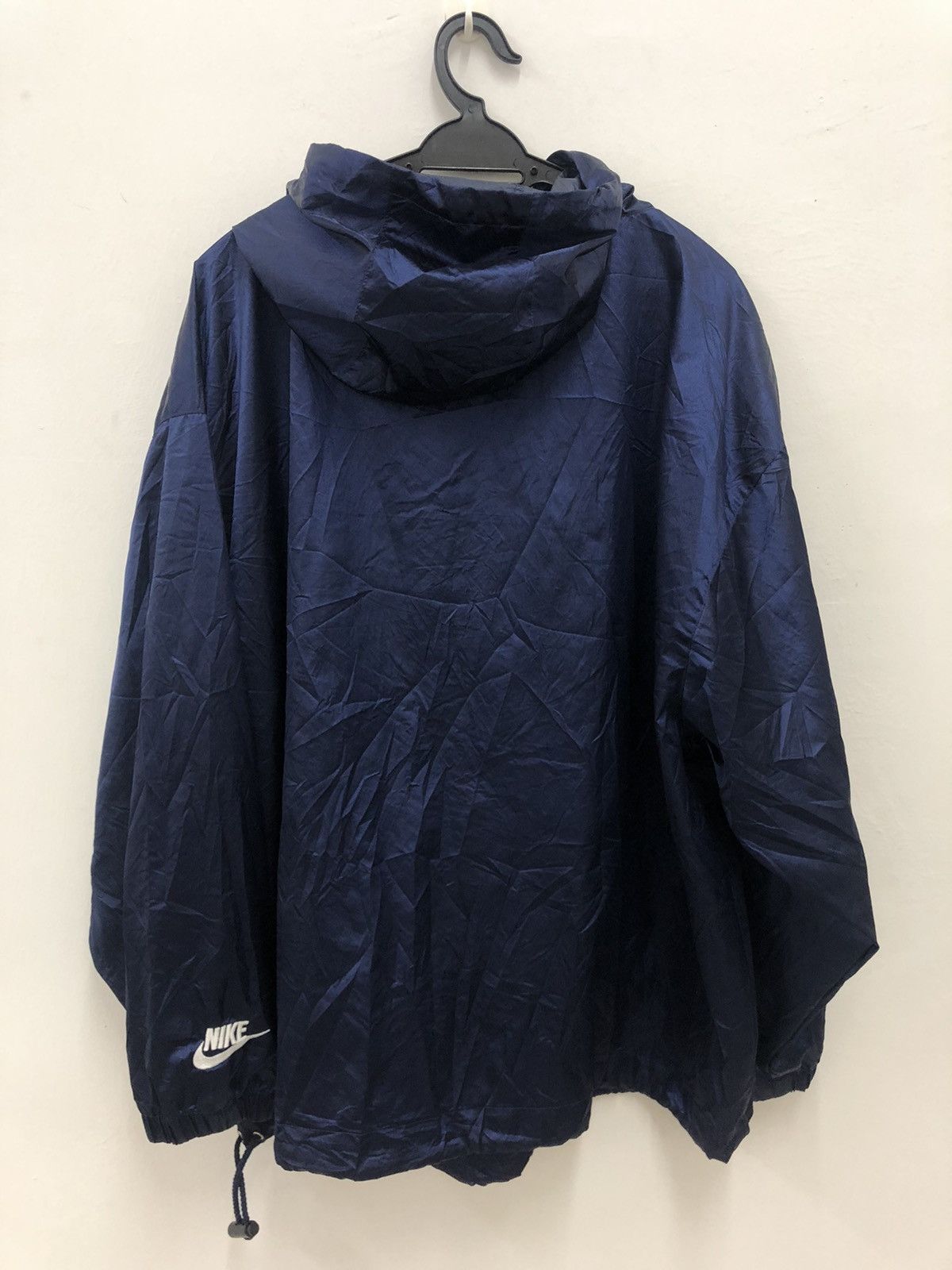 Nike Rare 90s Vintage NIKE OG Centre Swoosh Windbreaker Hoodie Size US L / EU 52-54 / 3 - 7 Thumbnail